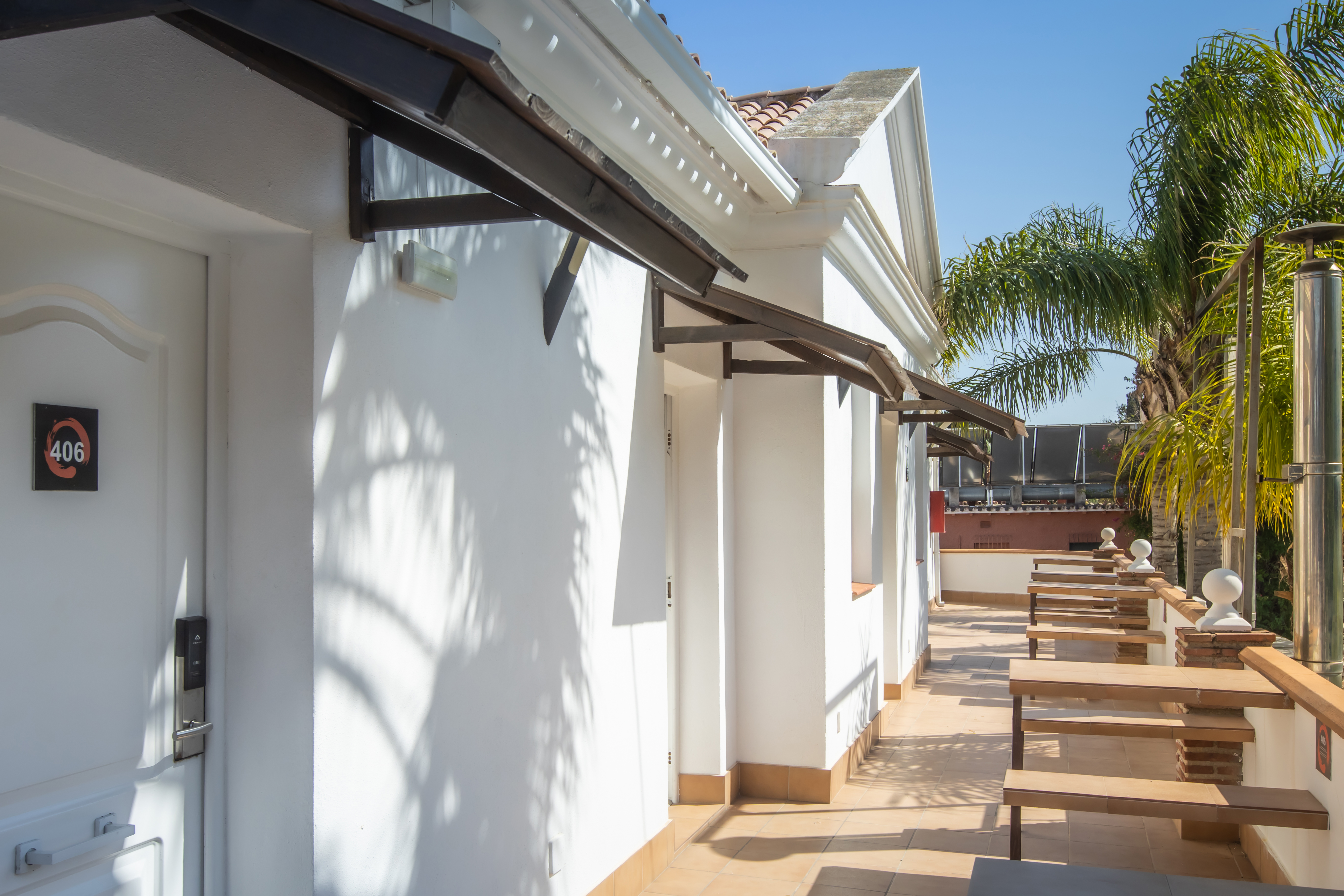 Double or Twin Standard