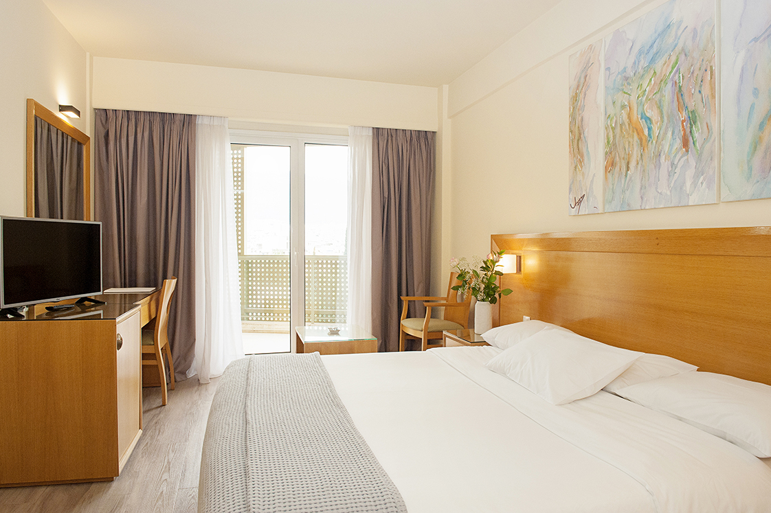 Double or Twin Standard