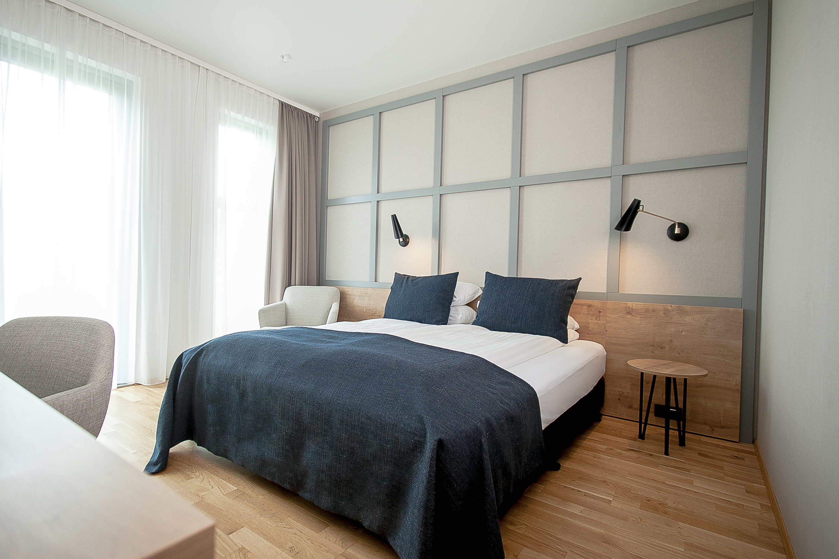 Double or Twin Standard