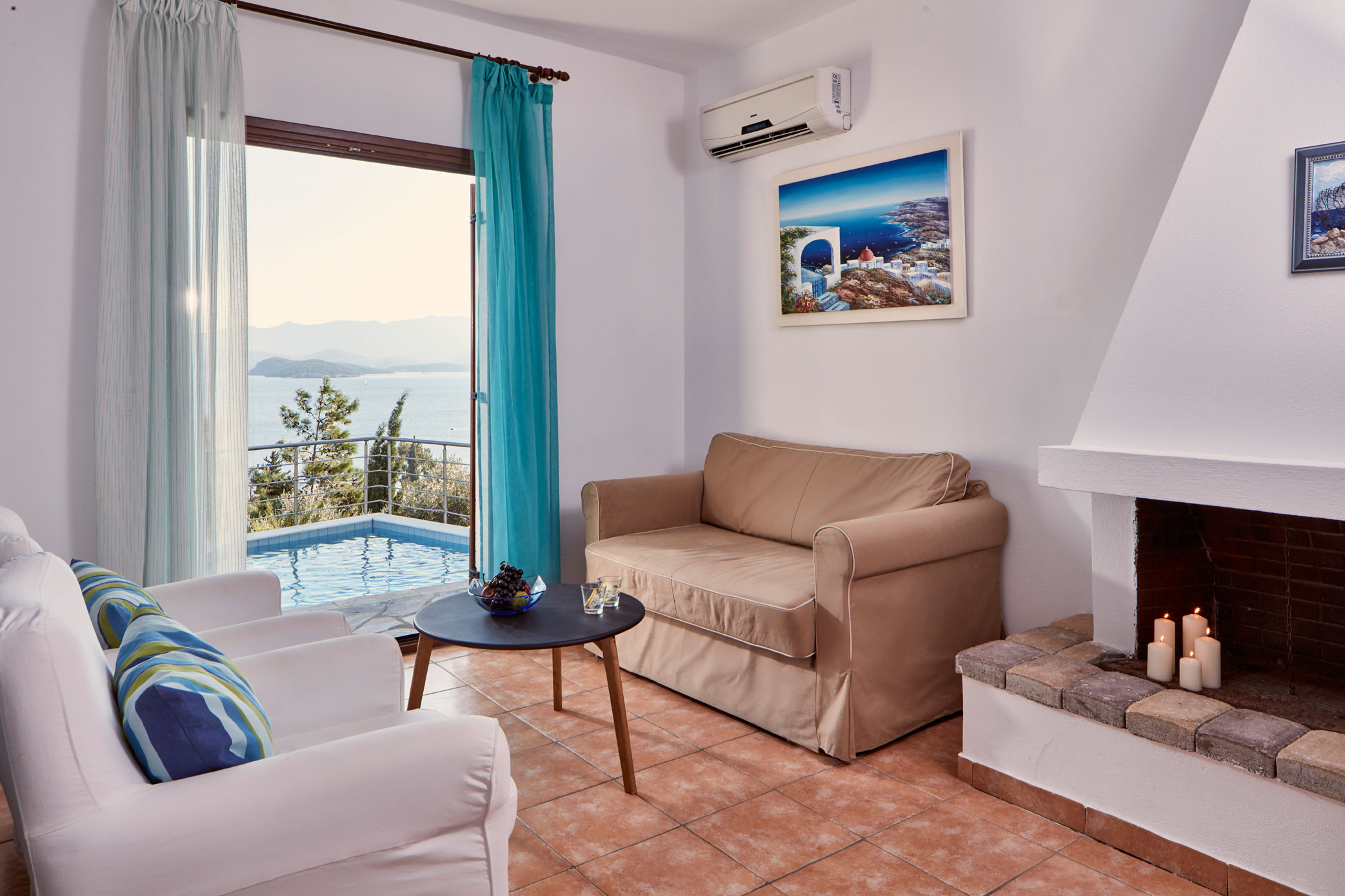 Villa Two Bedrooms Two Bathrooms