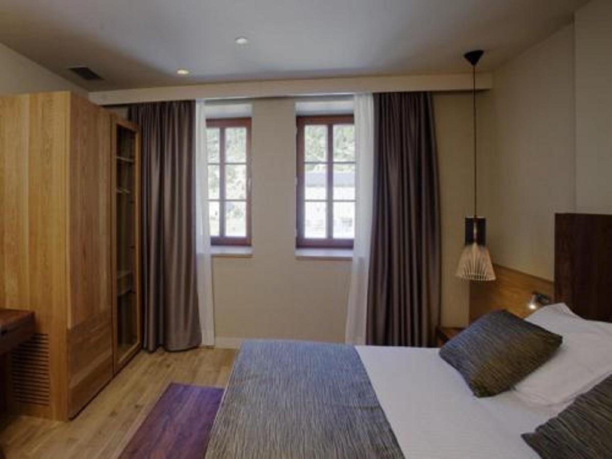 Family Room Capacity 4