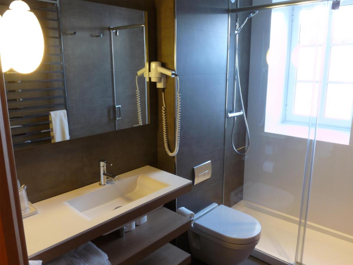 Family Room Capacity 3