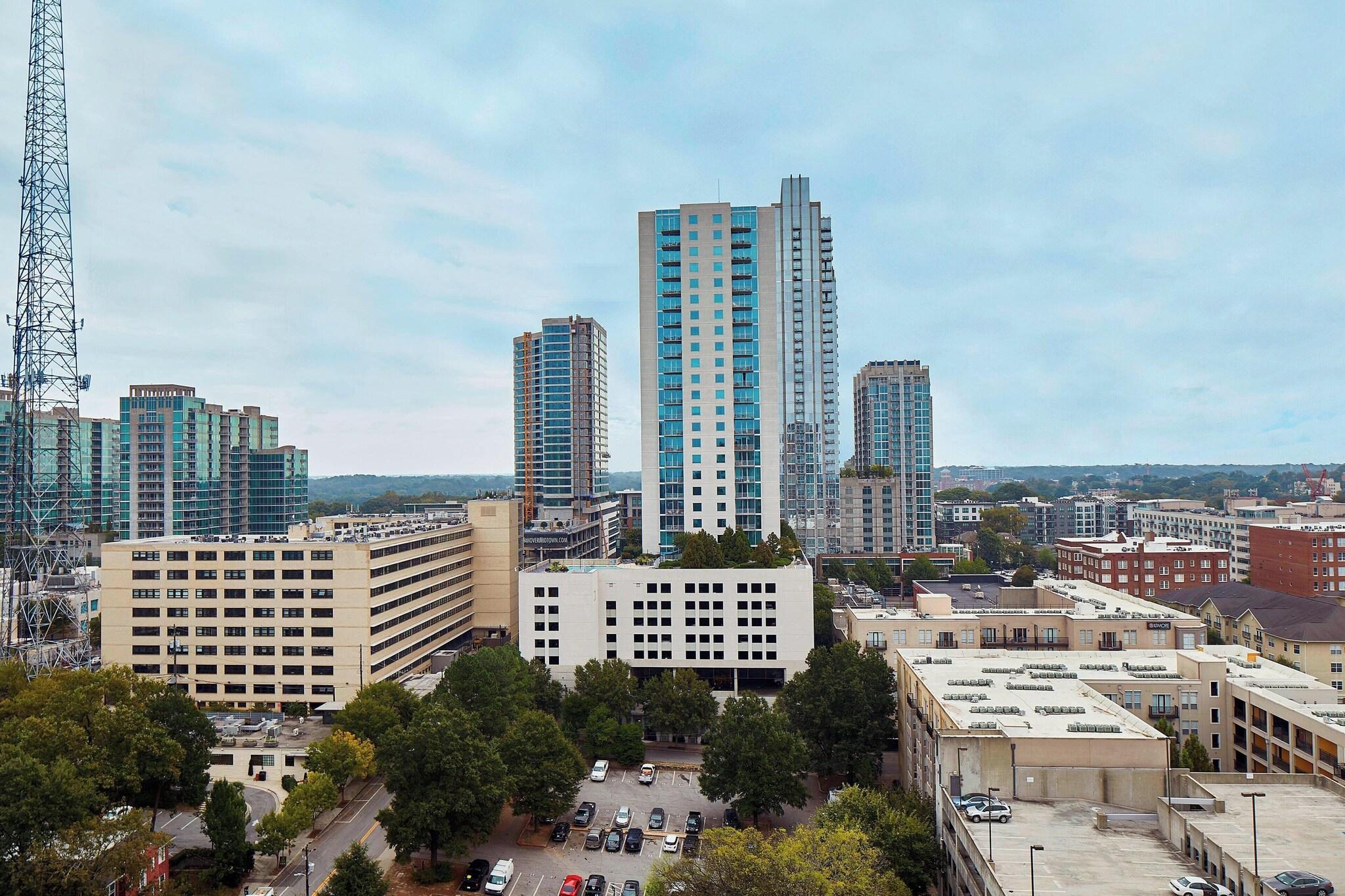 Suite Executive City View