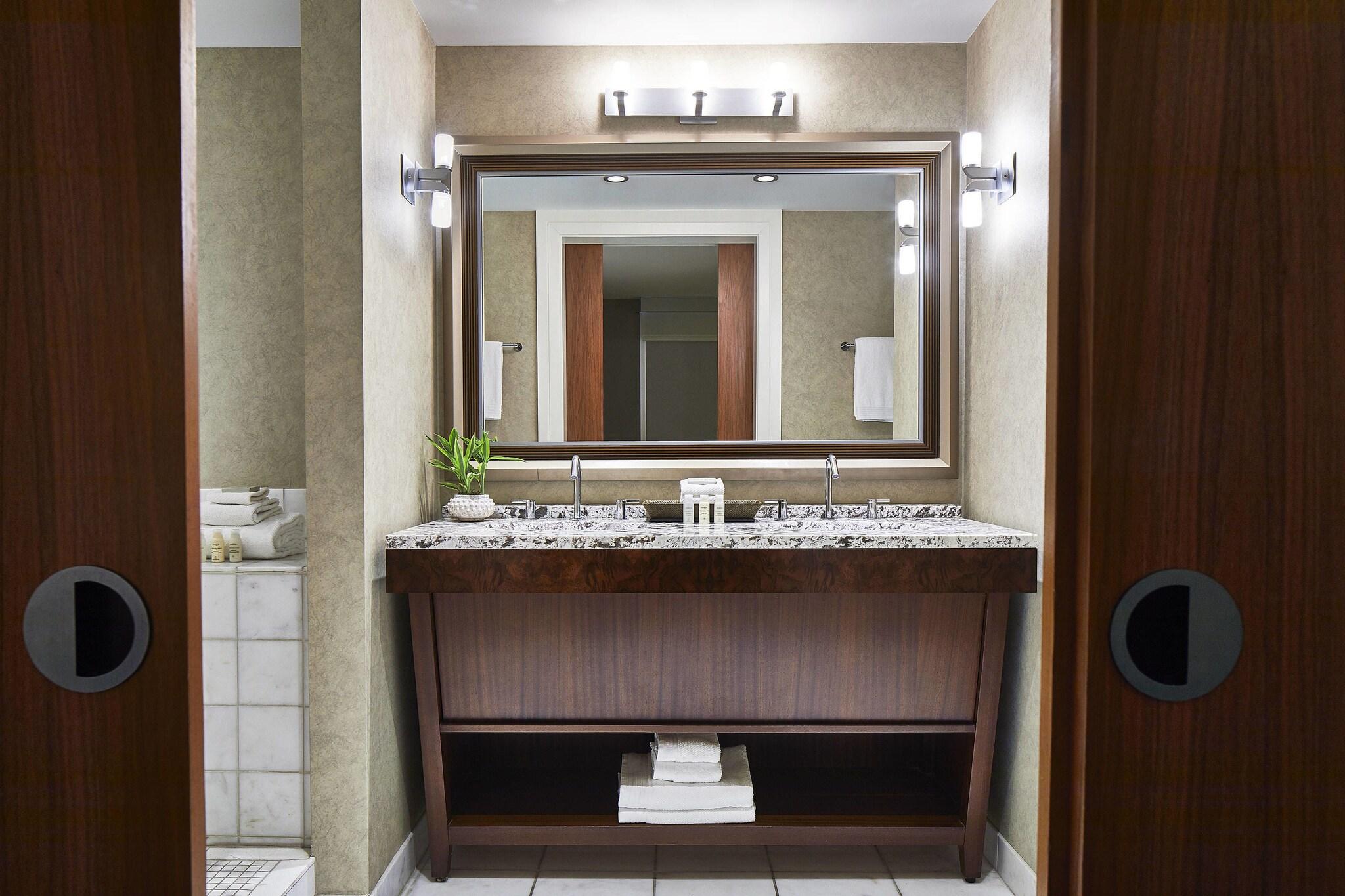 Suite Executive City View