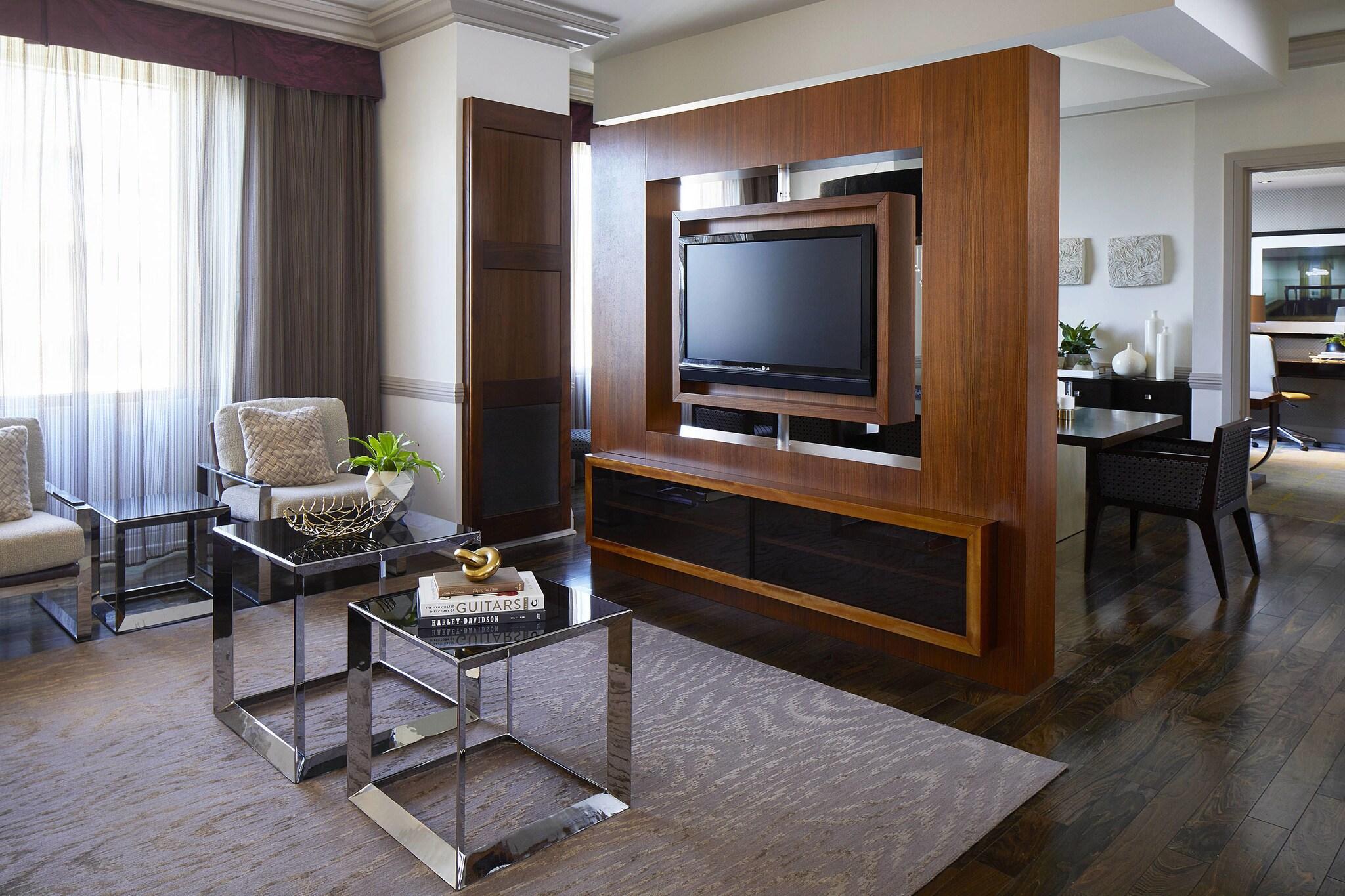 Suite Executive City View