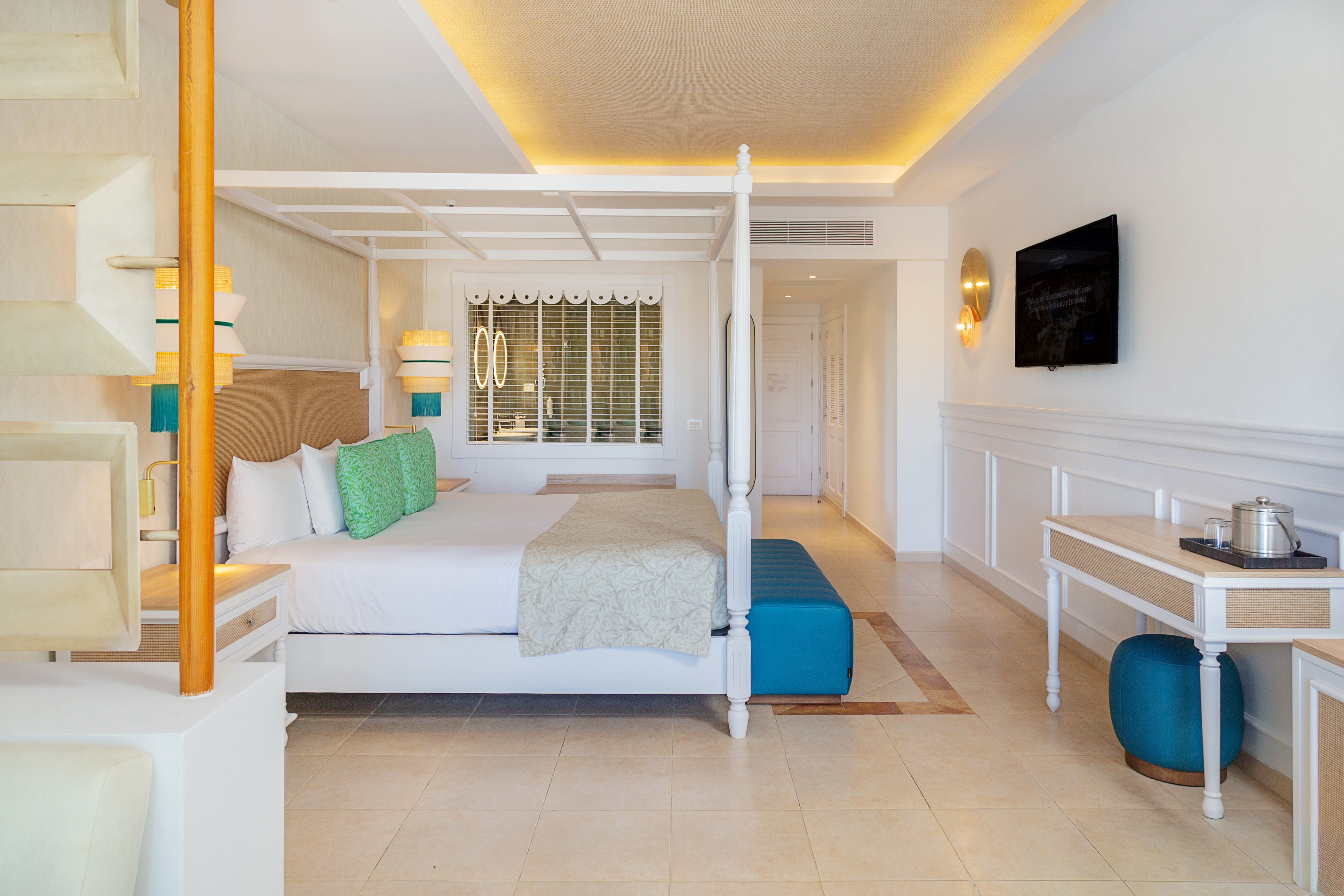 Junior Suite King Size Bed