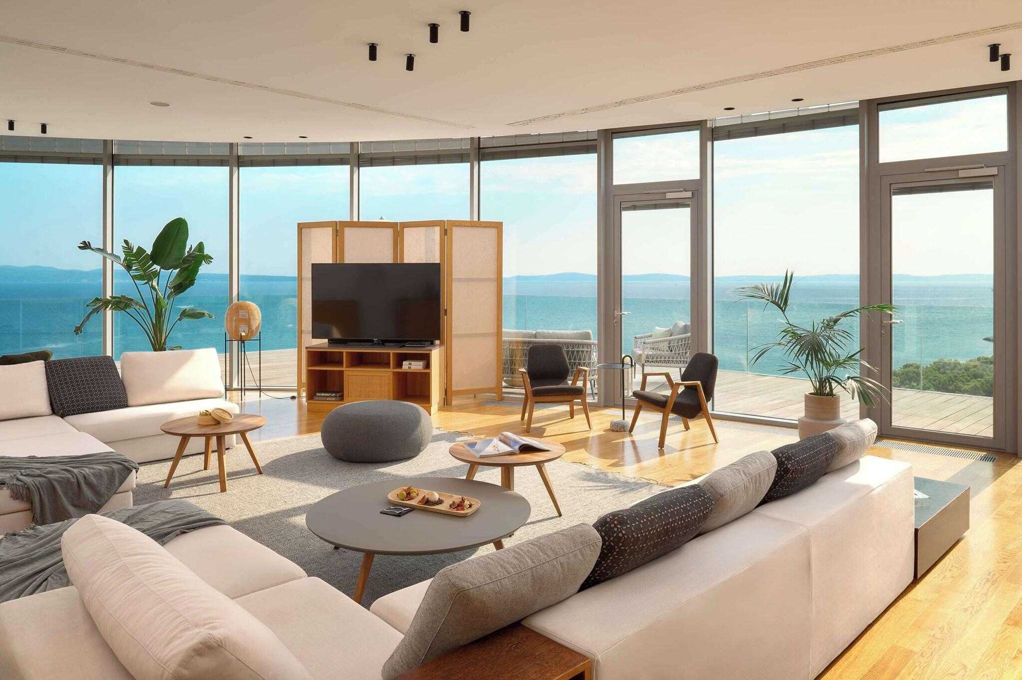 Room Penthouse with Views