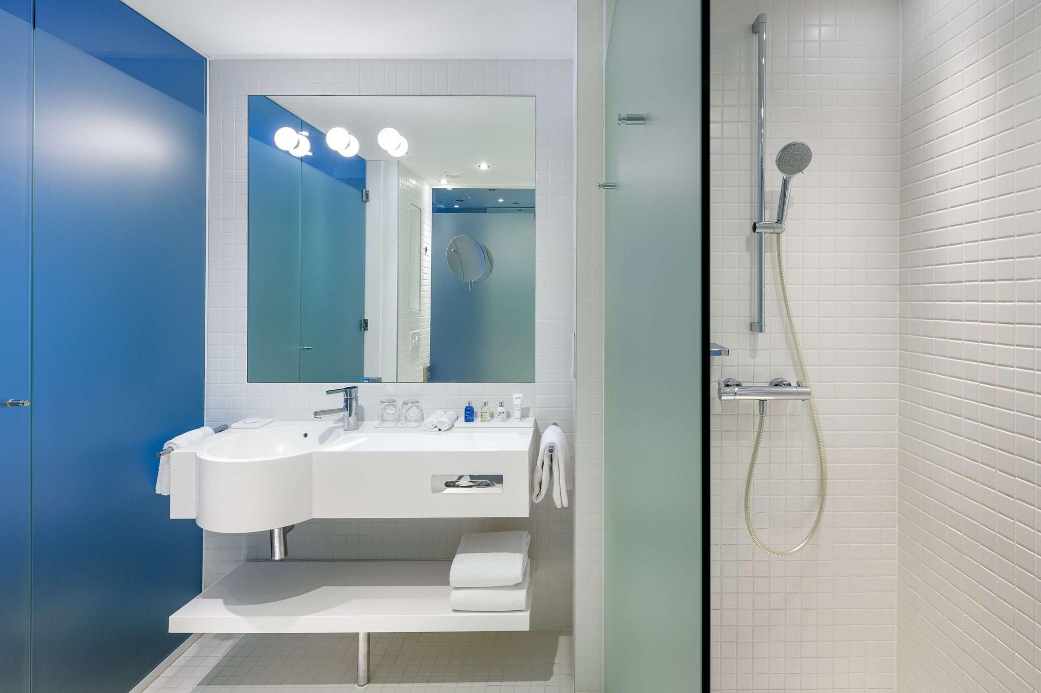 Twin Superior Sea View