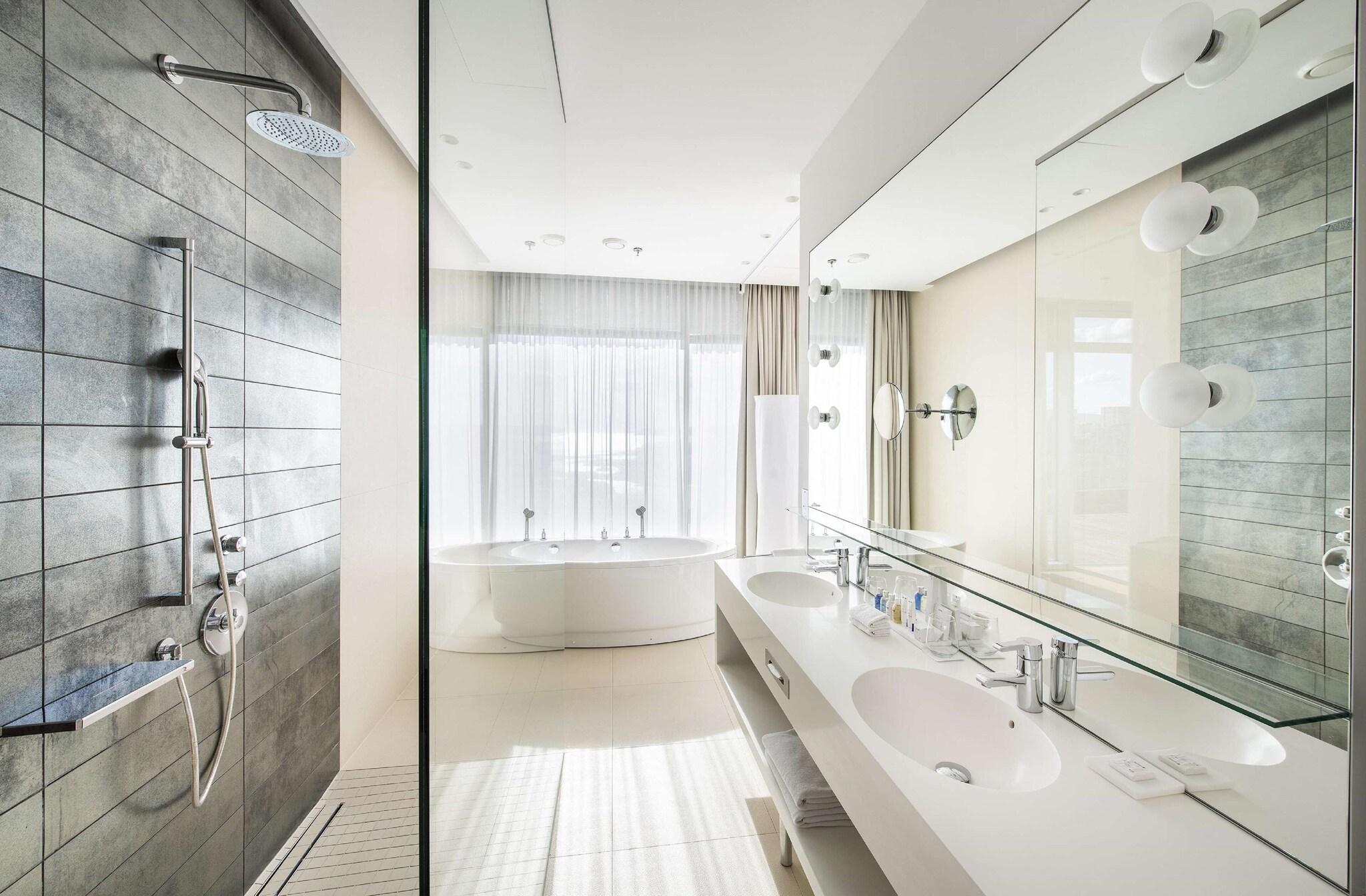 Room Penthouse with Views