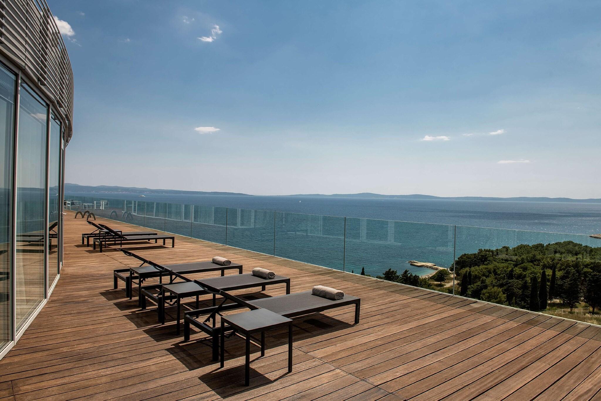 Room Penthouse with Views