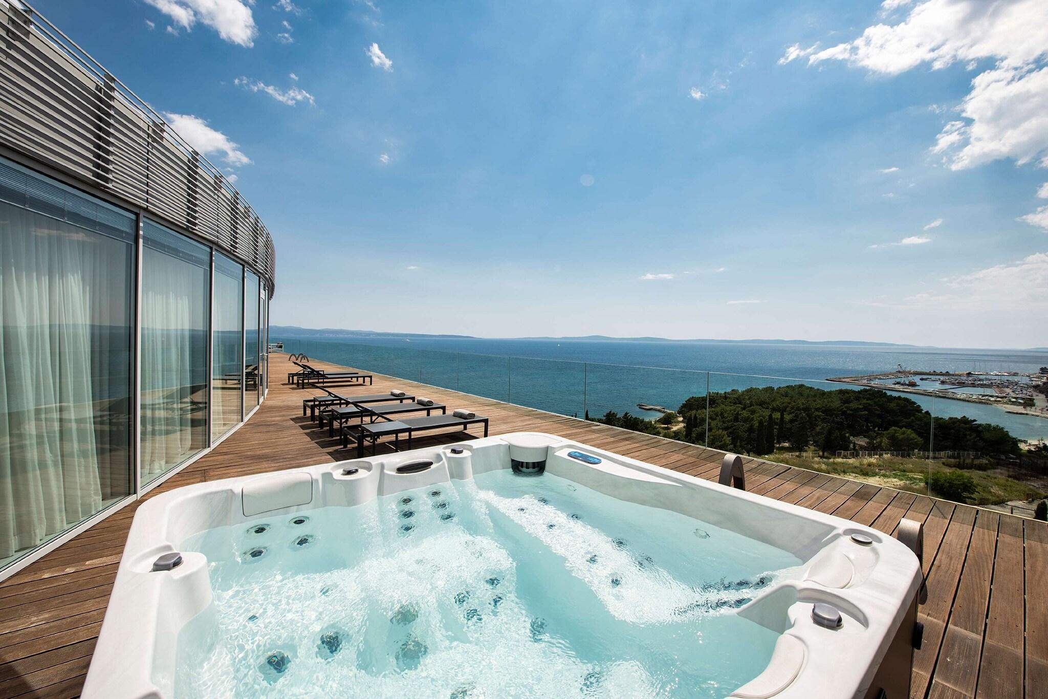 Room Penthouse with Views