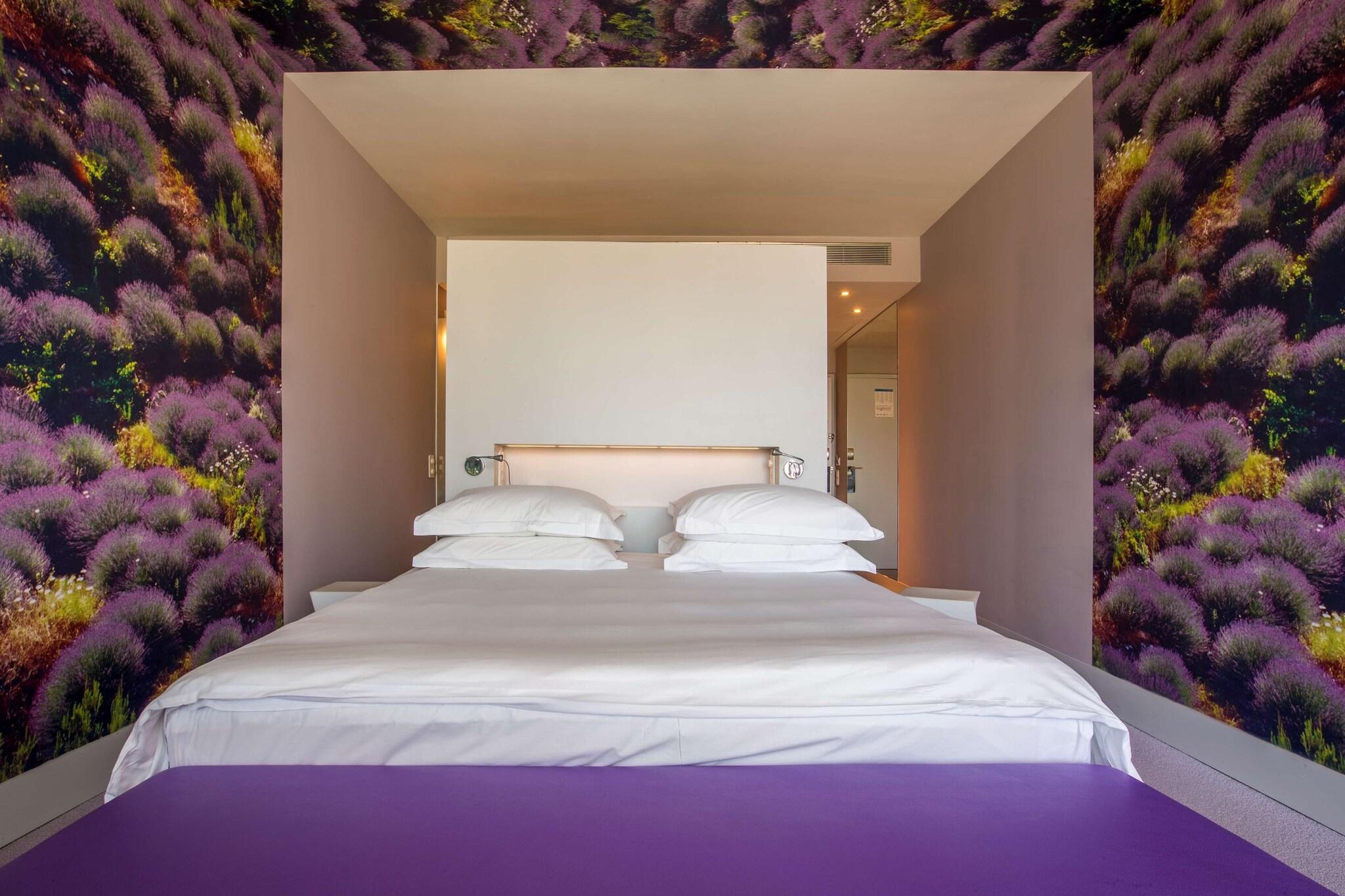 Twin Superior City View