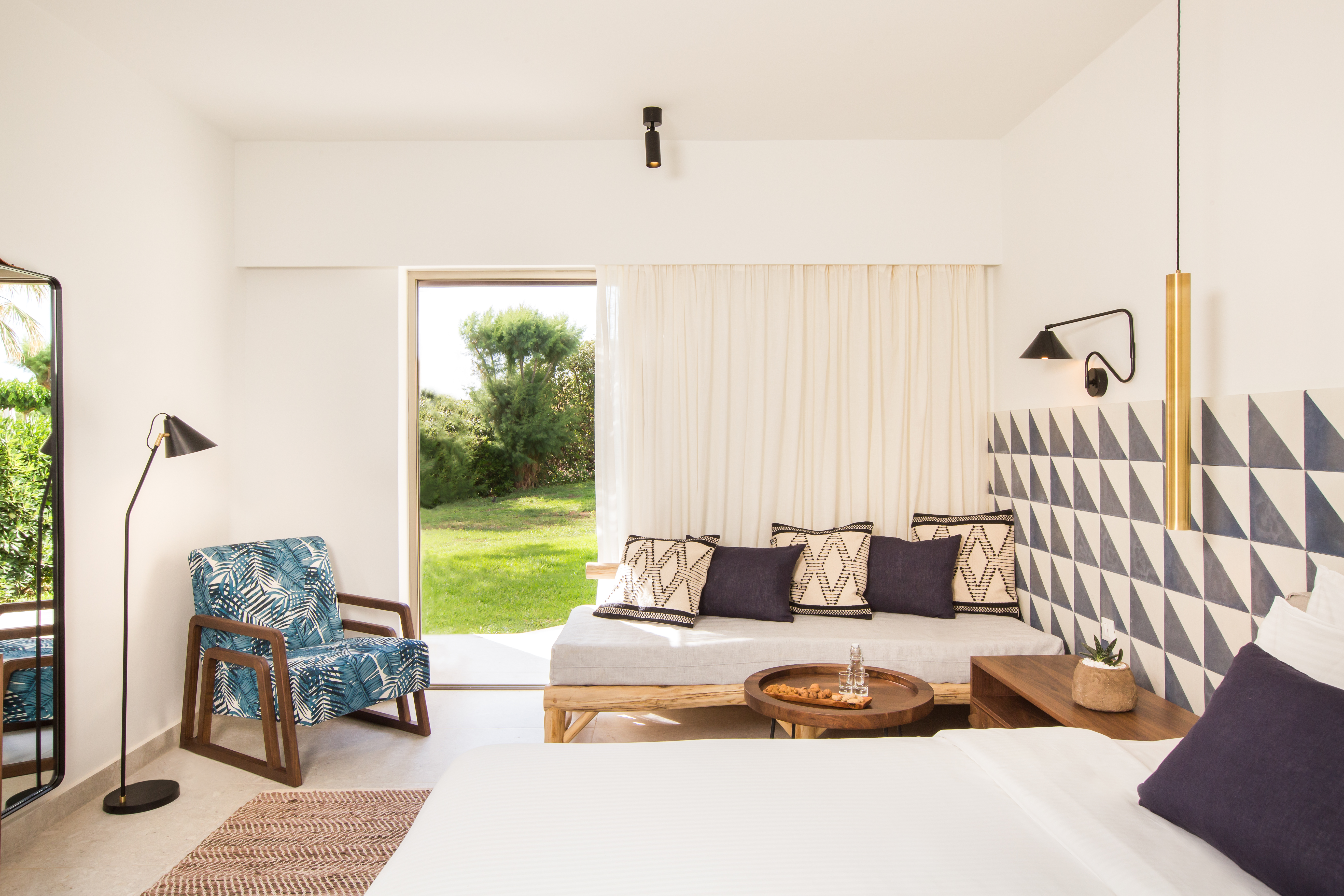 Bungalow Garden View