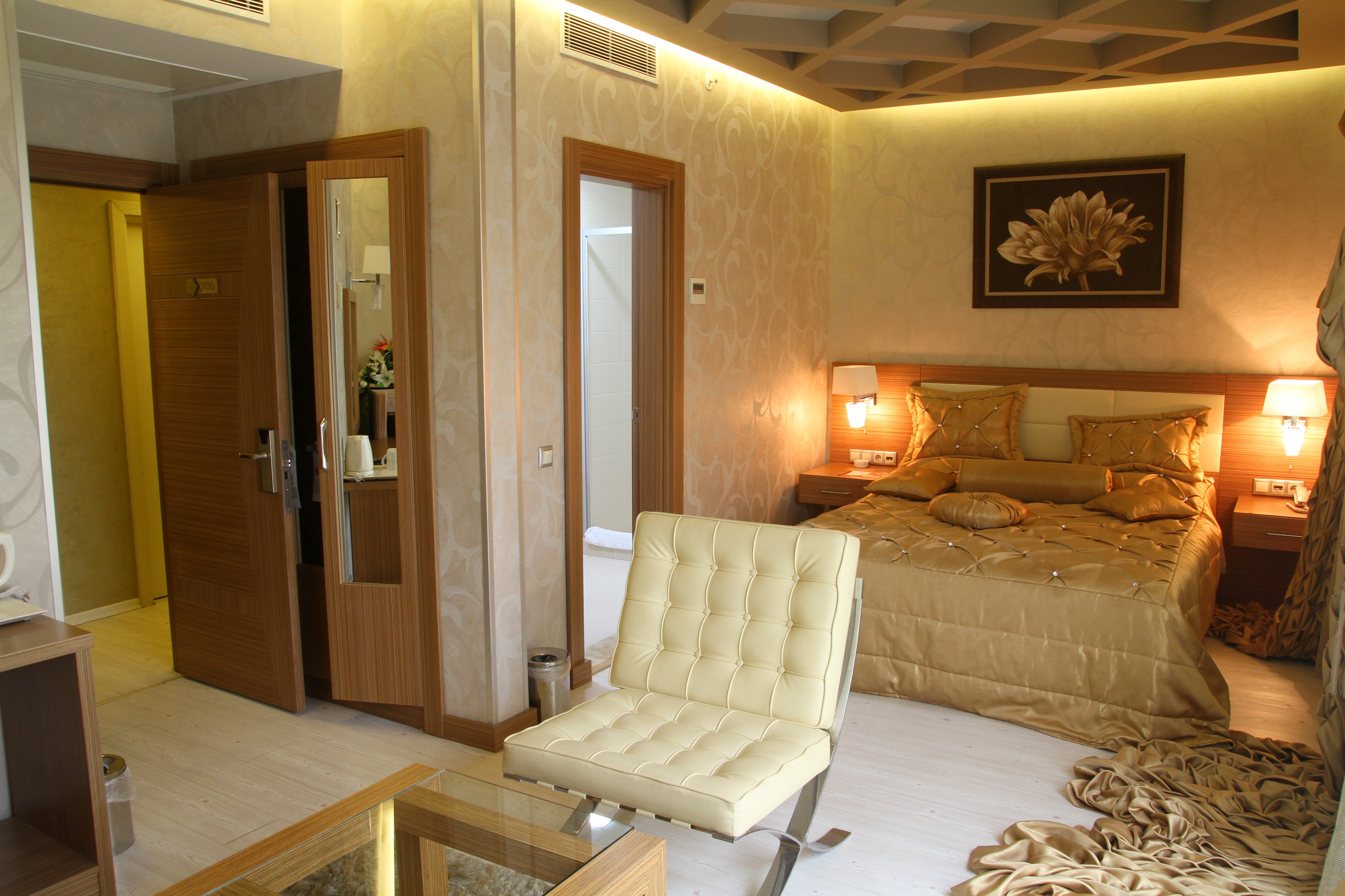 Suite with Balcony