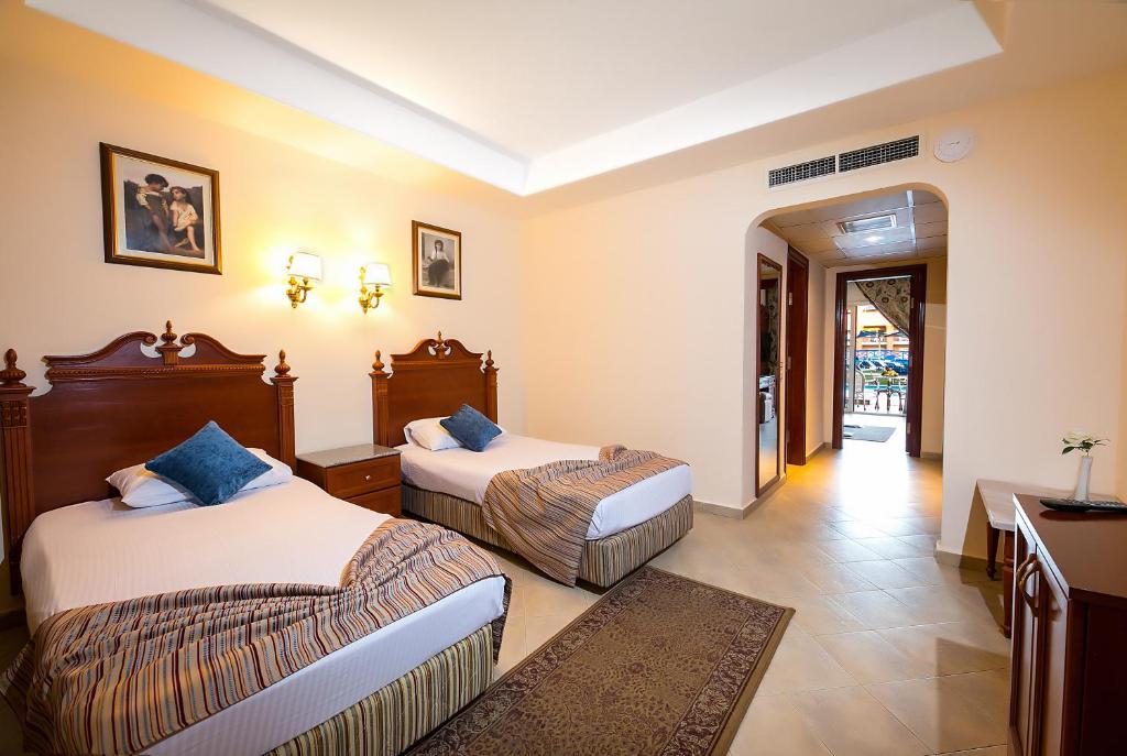 Family Room Standard