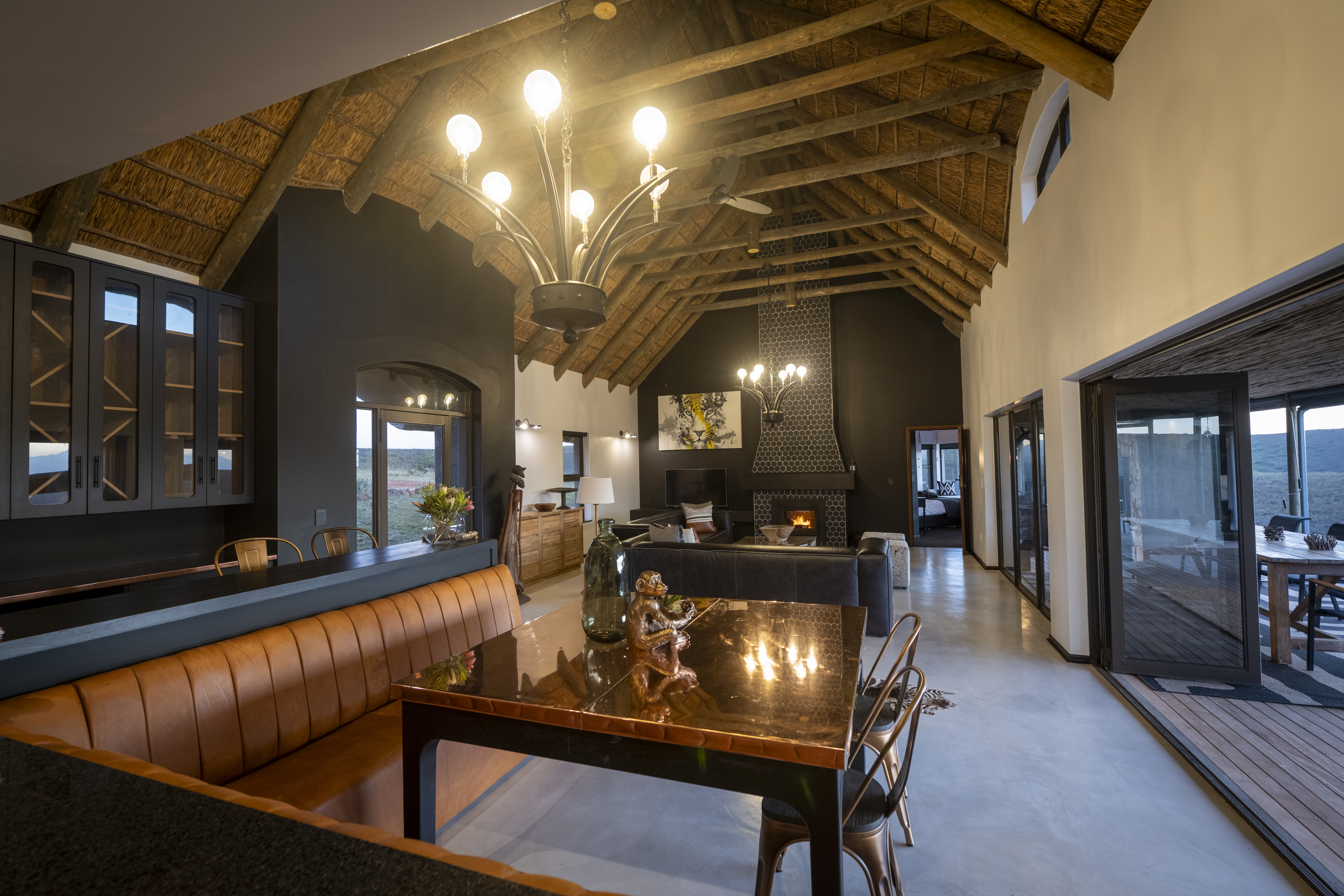 Villa Three Bedrooms Three Bathrooms