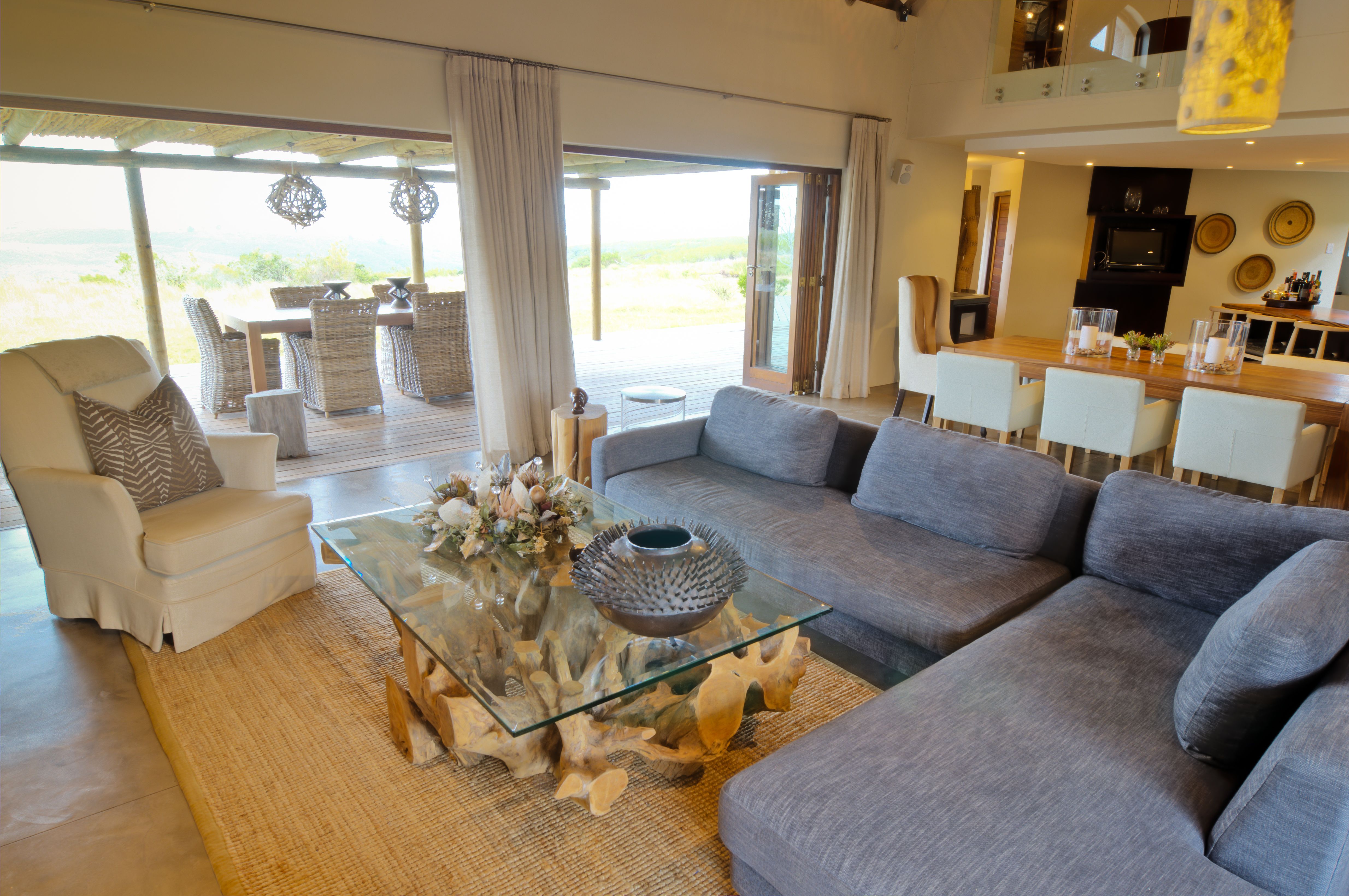 Lodge Three Bedrooms Three Bathrooms