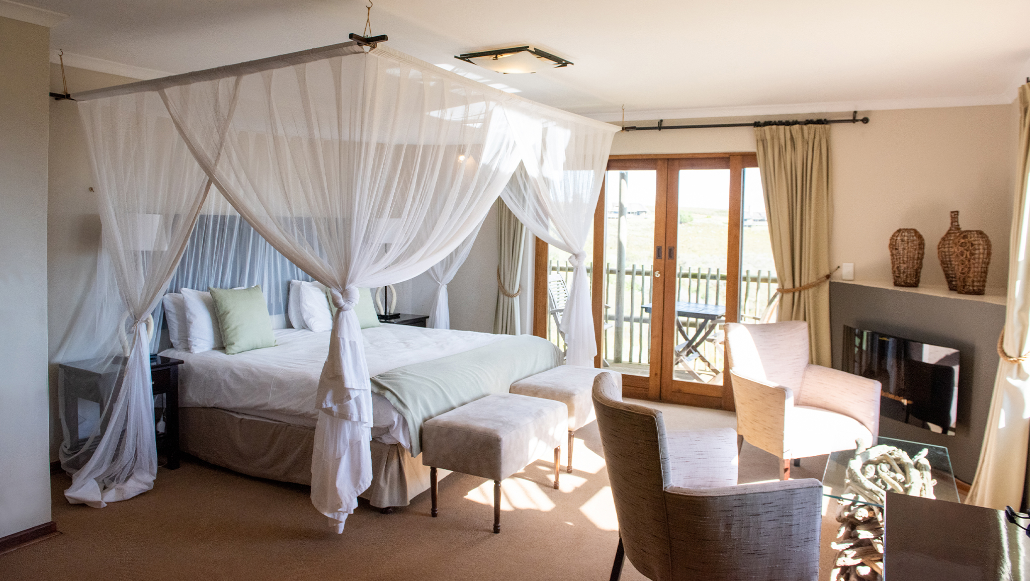 Lodge Three Bedrooms One Bathroom