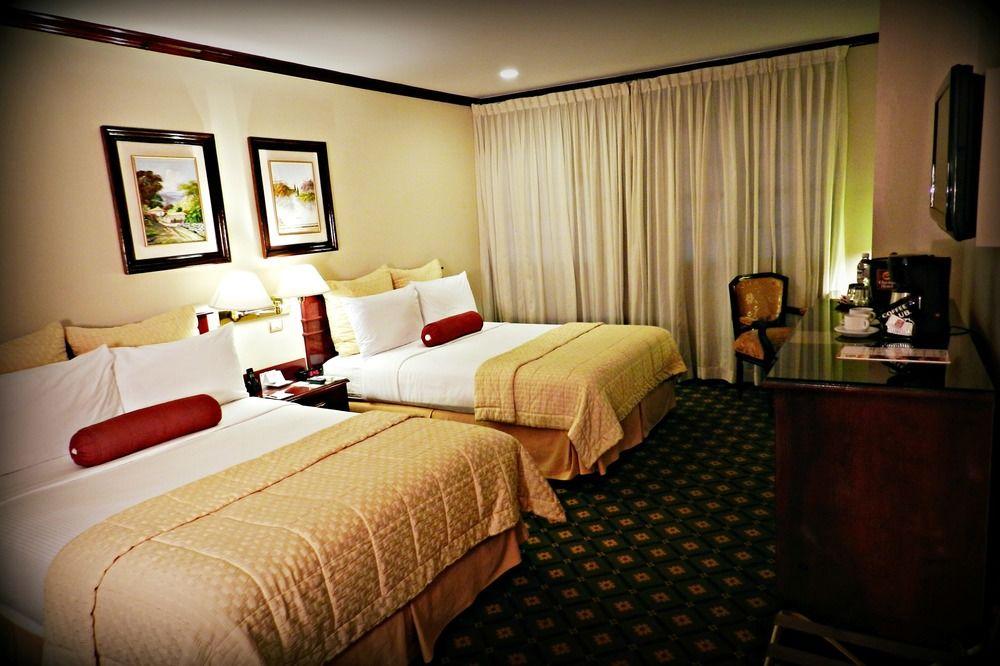 Double Two Queen Beds