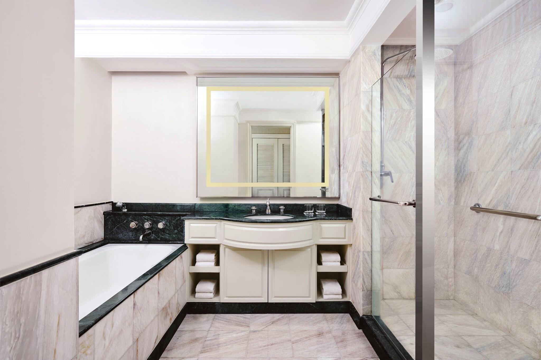 Quadruple Executive 2 Double Beds