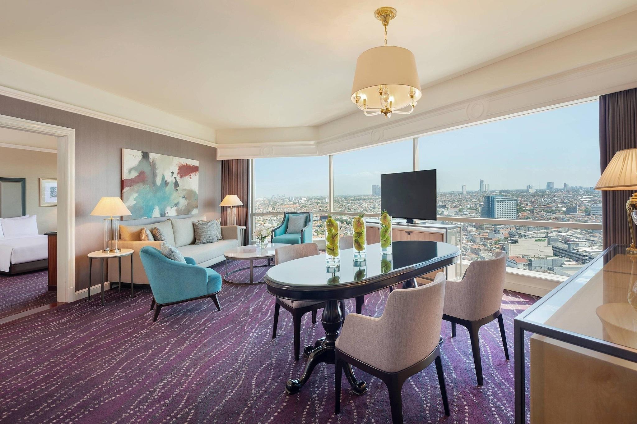 Suite Executive City View