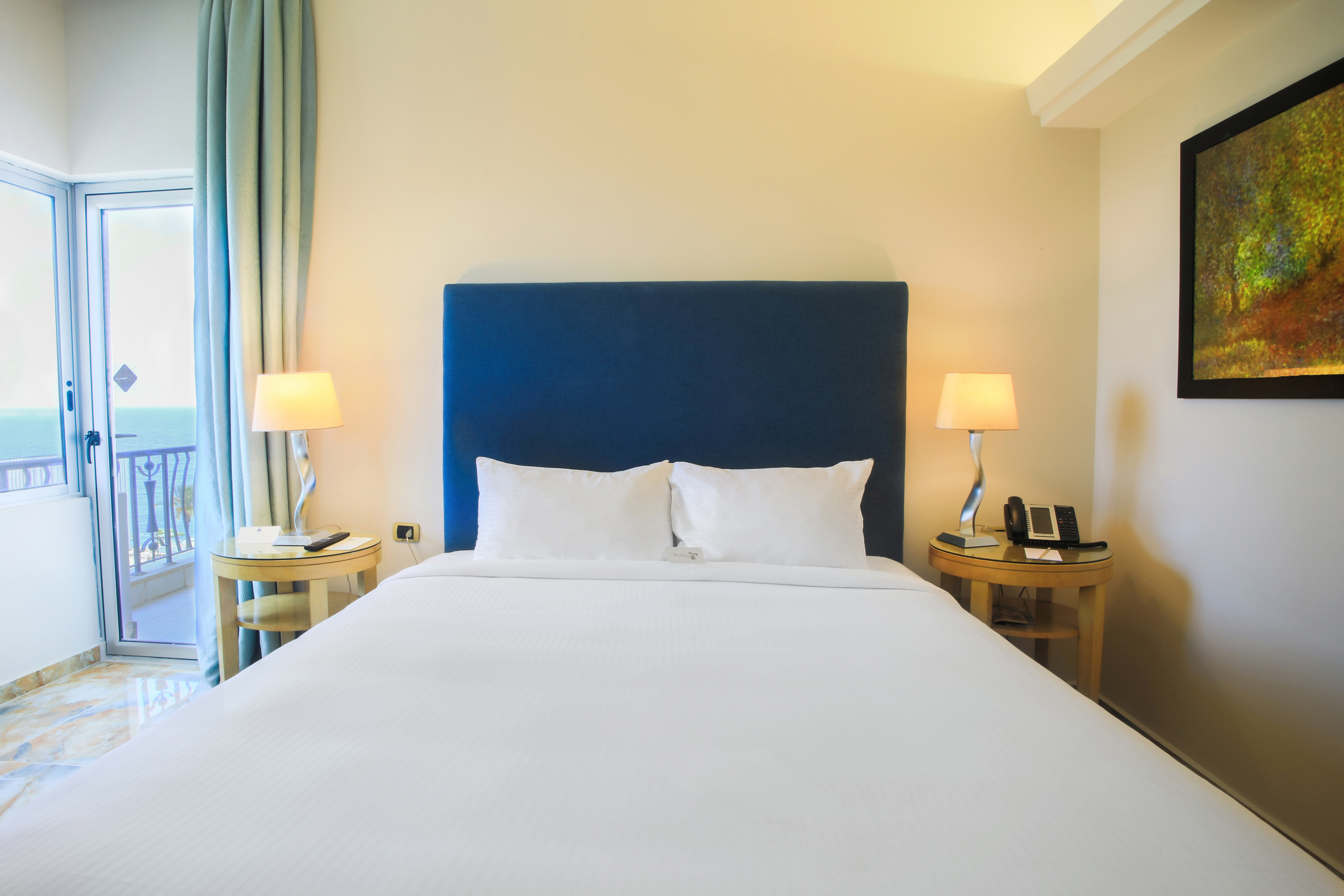 Double Deluxe Side Sea View