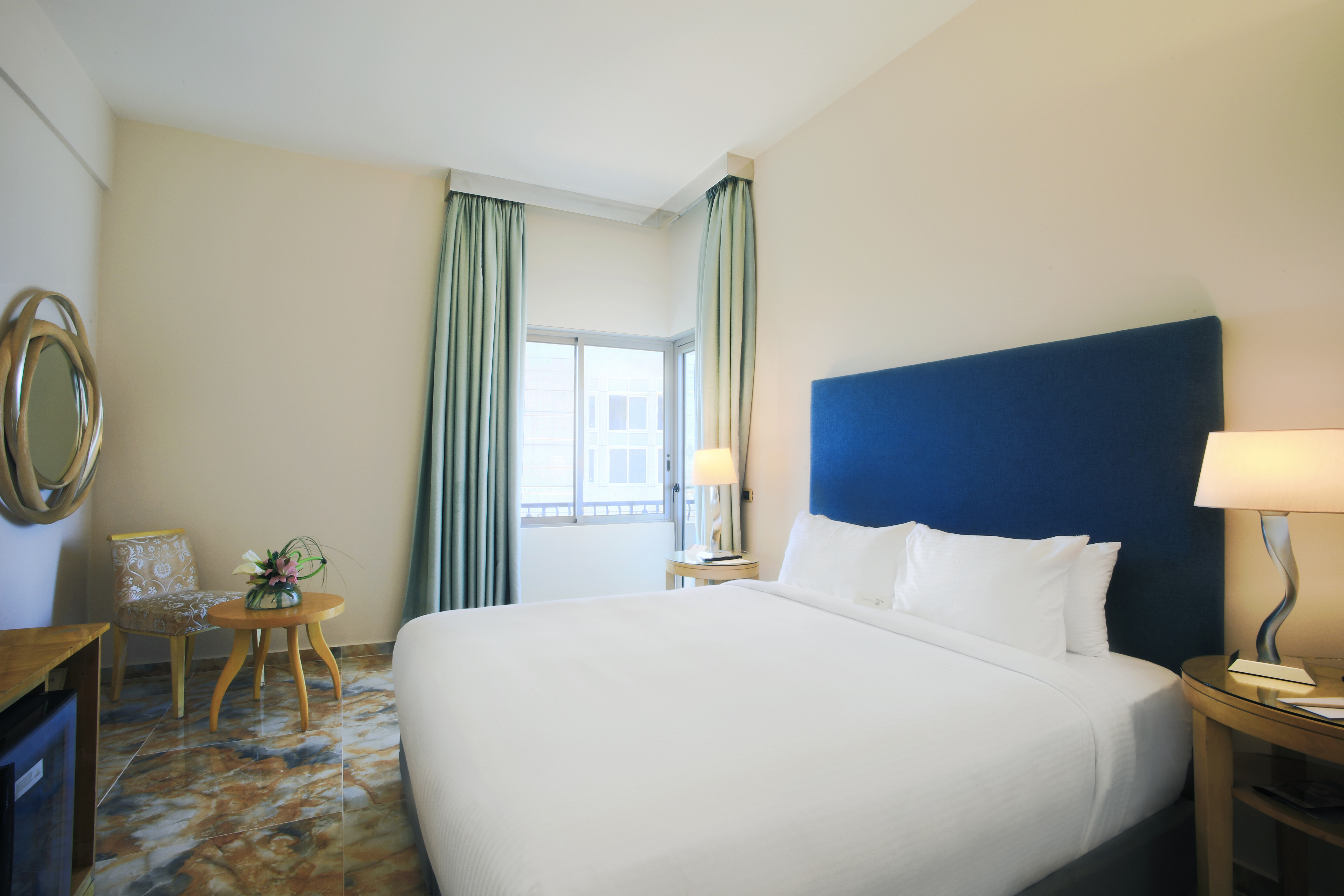 Double Deluxe Side Sea View