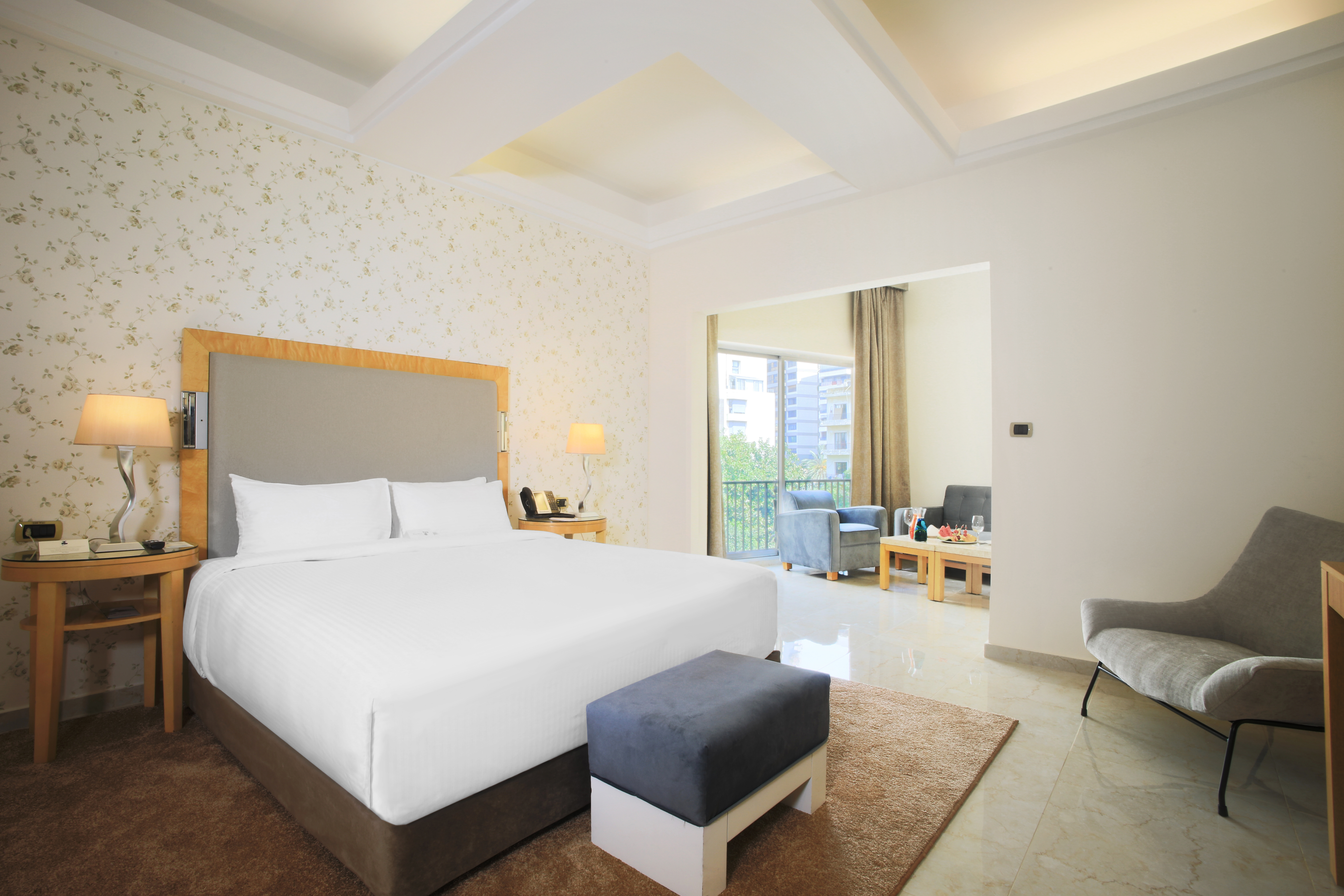 Suite Business City View