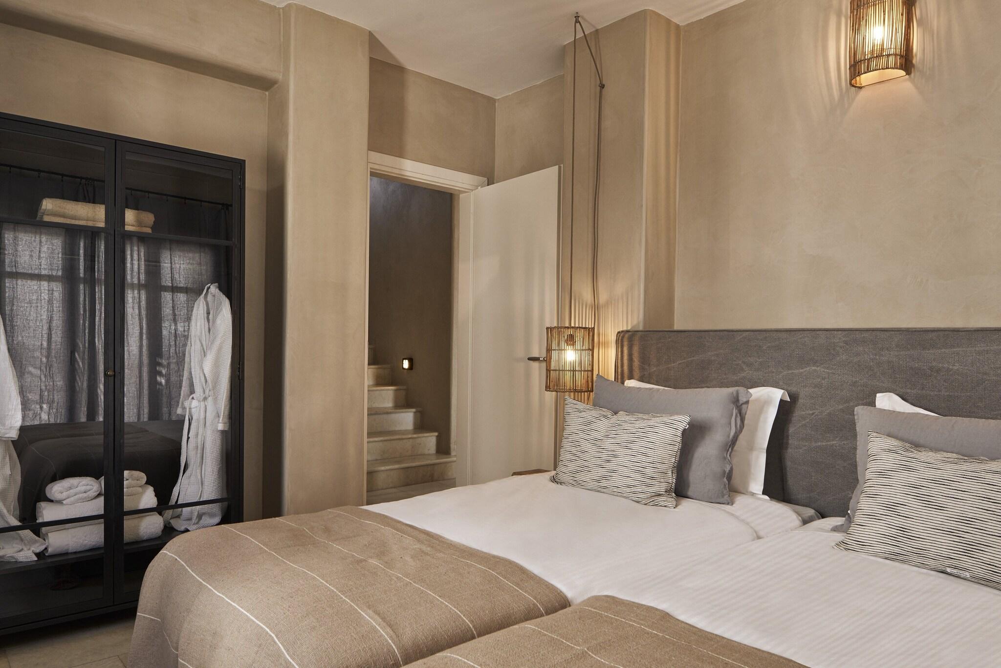 Villa Four Bedrooms with Private Pool