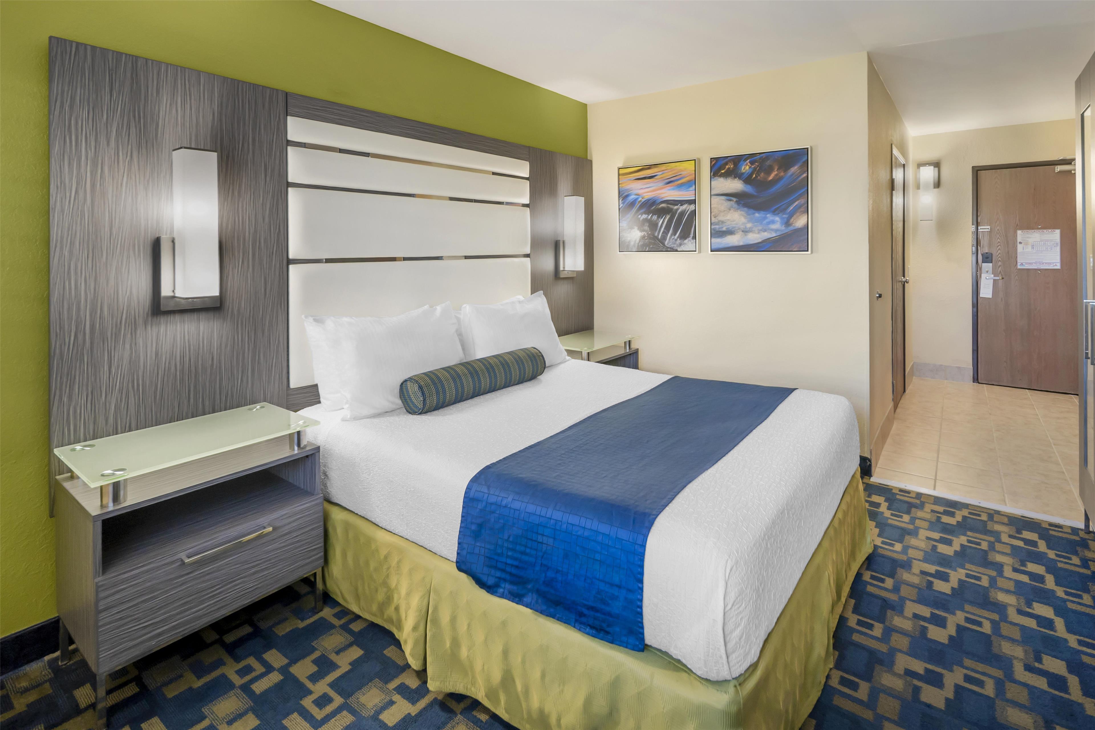 Double Queen Bed Non Smoking