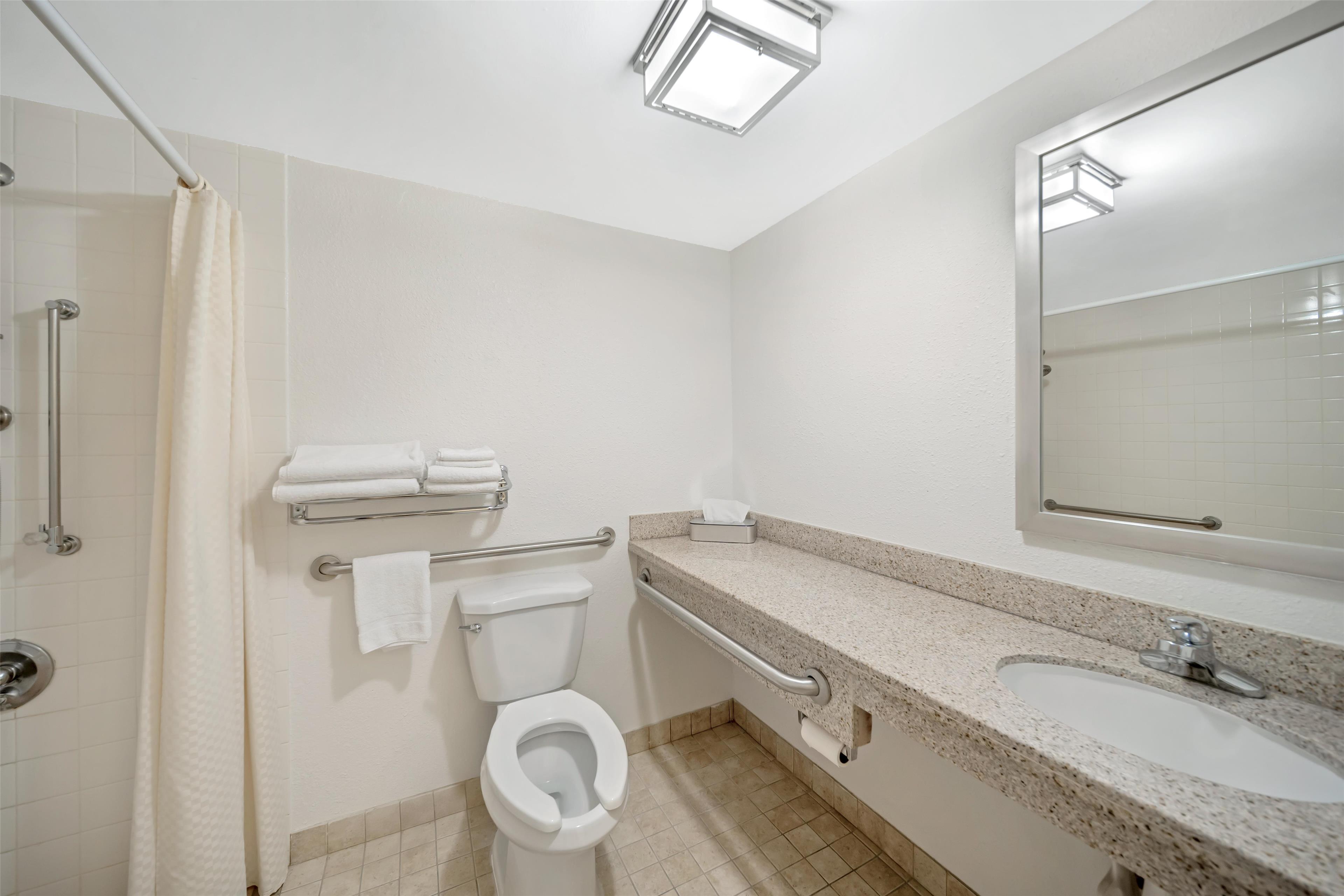 Double Queen Bed Non Smoking