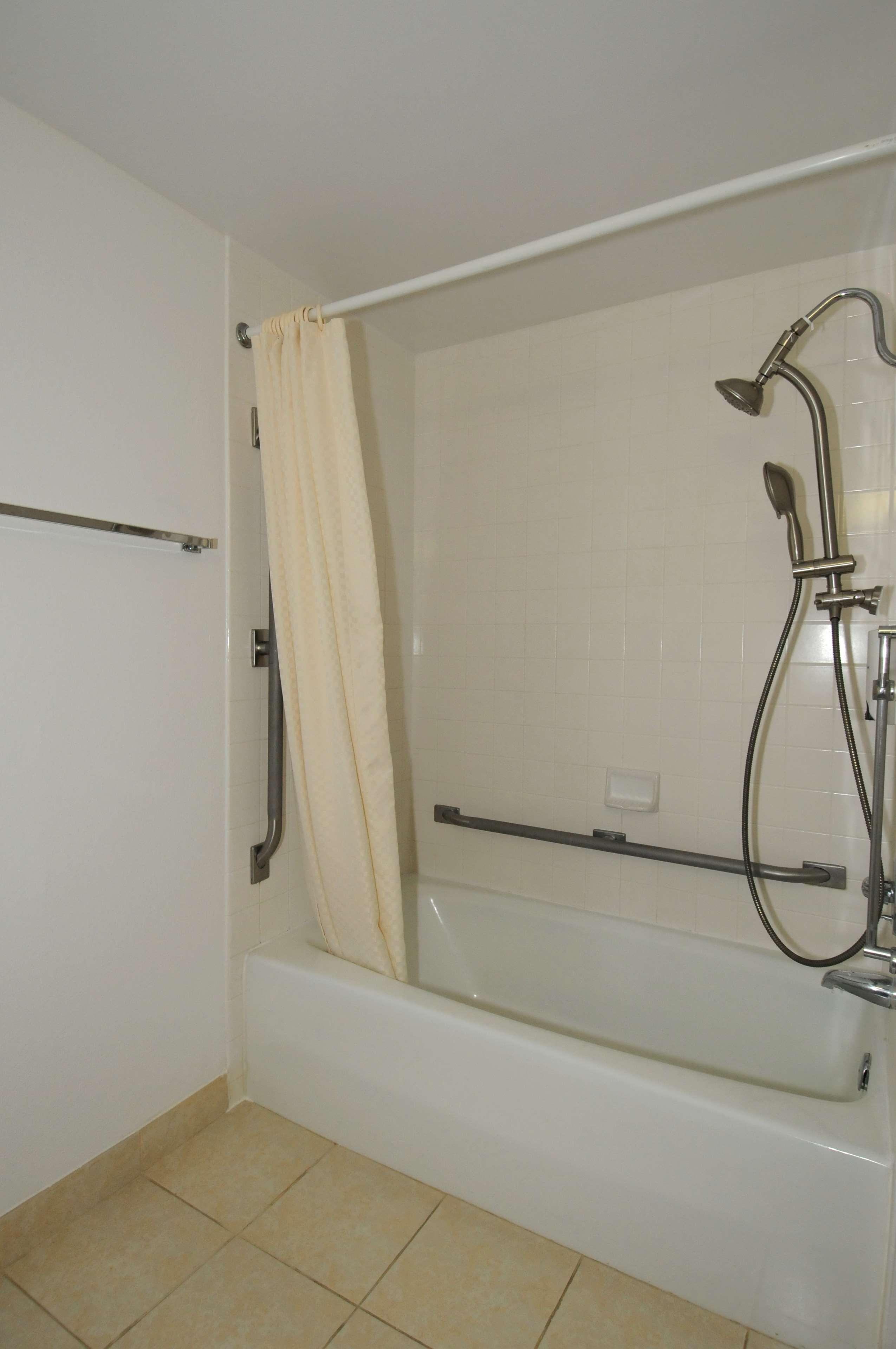 Double Accessible-queen Size Bed