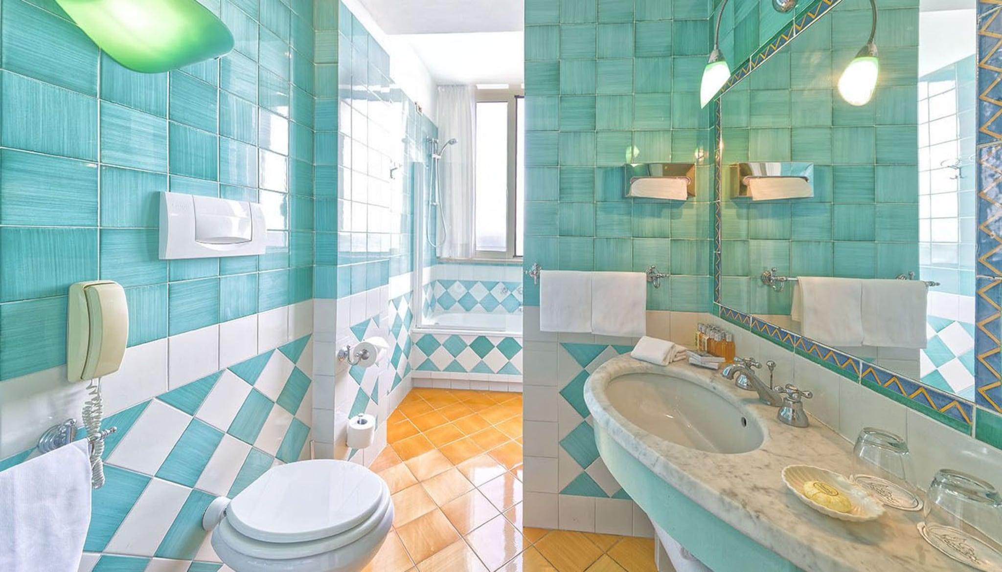 Double or Twin Superior Sea View