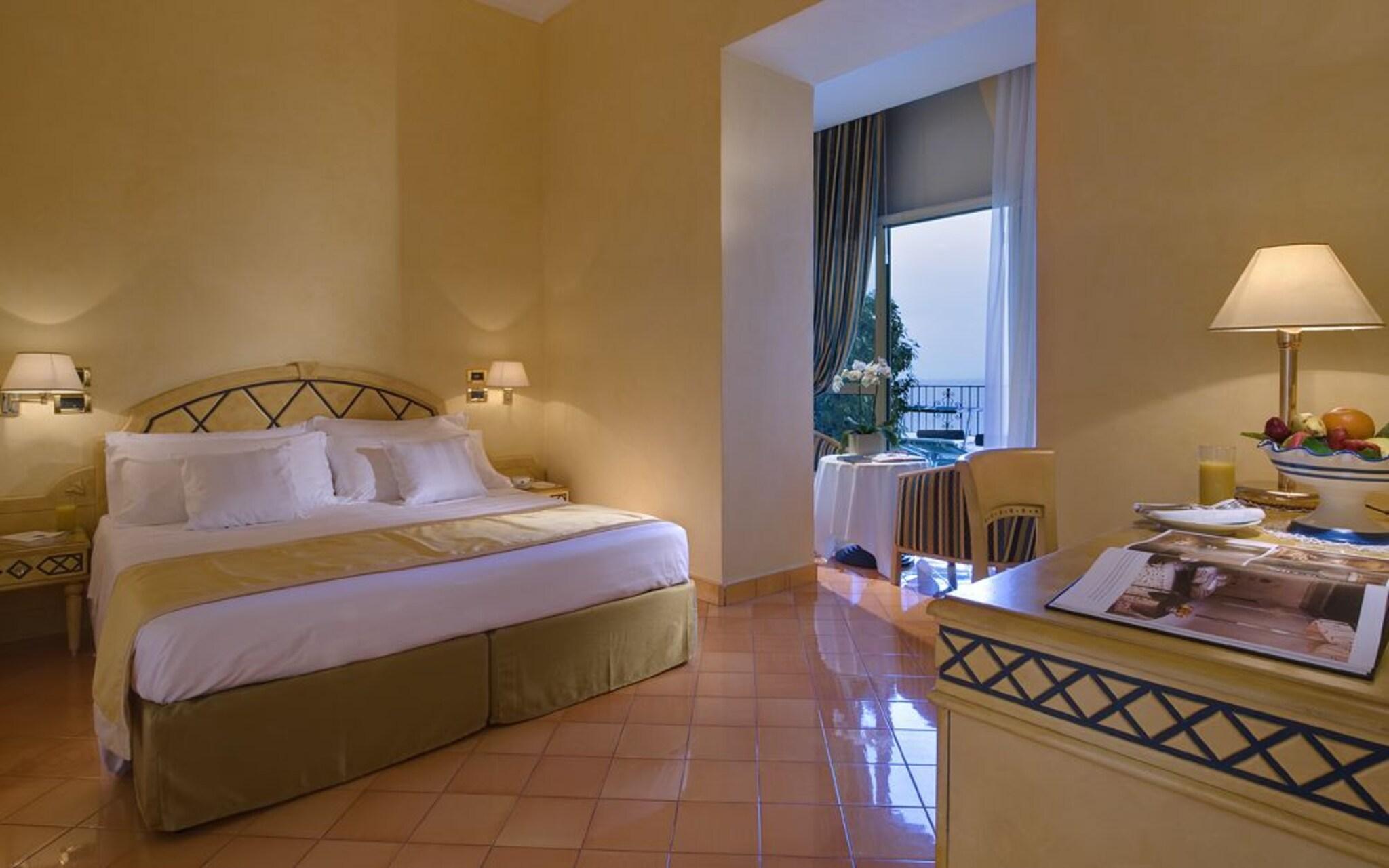 Double or Twin Superior Sea View