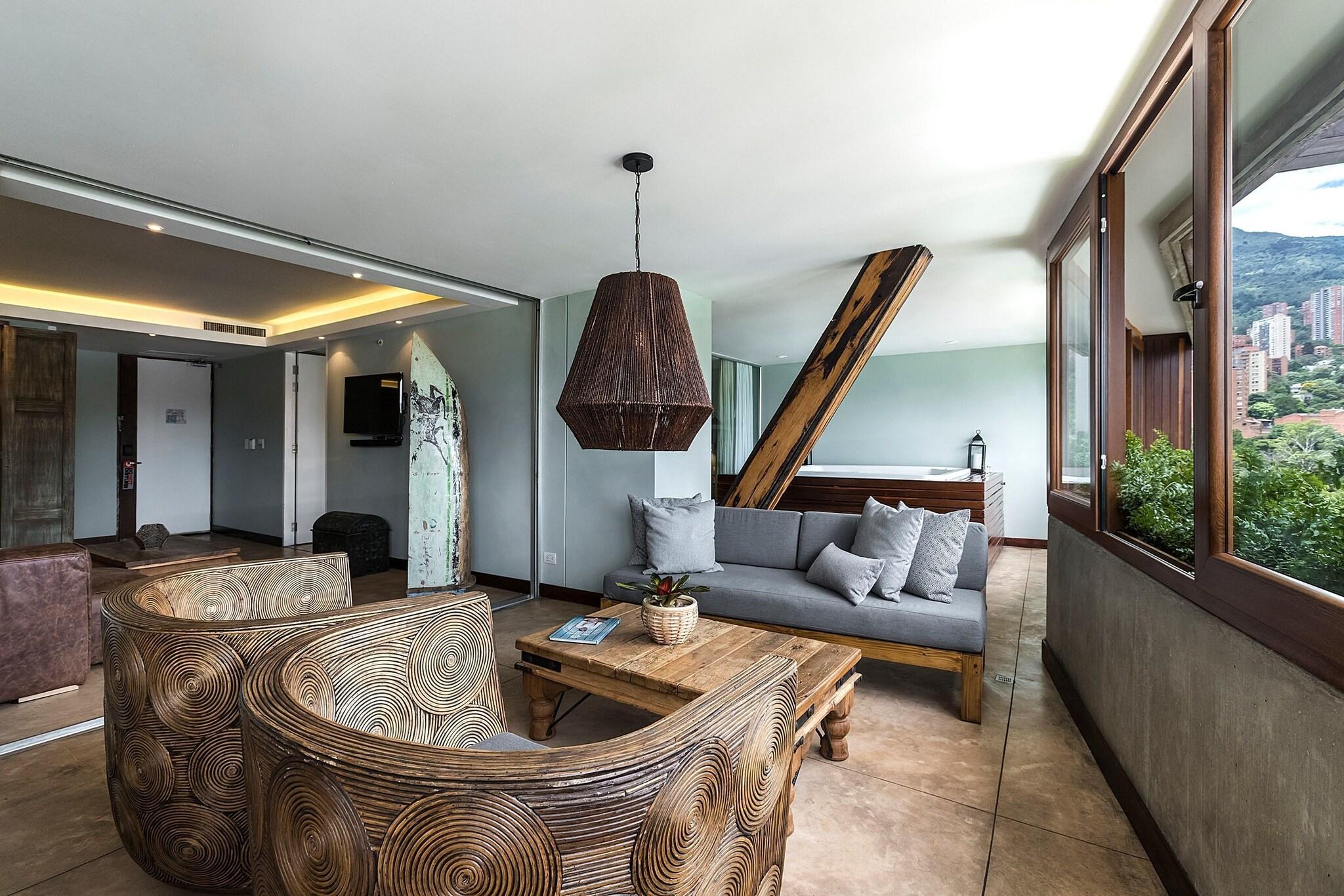 Double King Size Bed