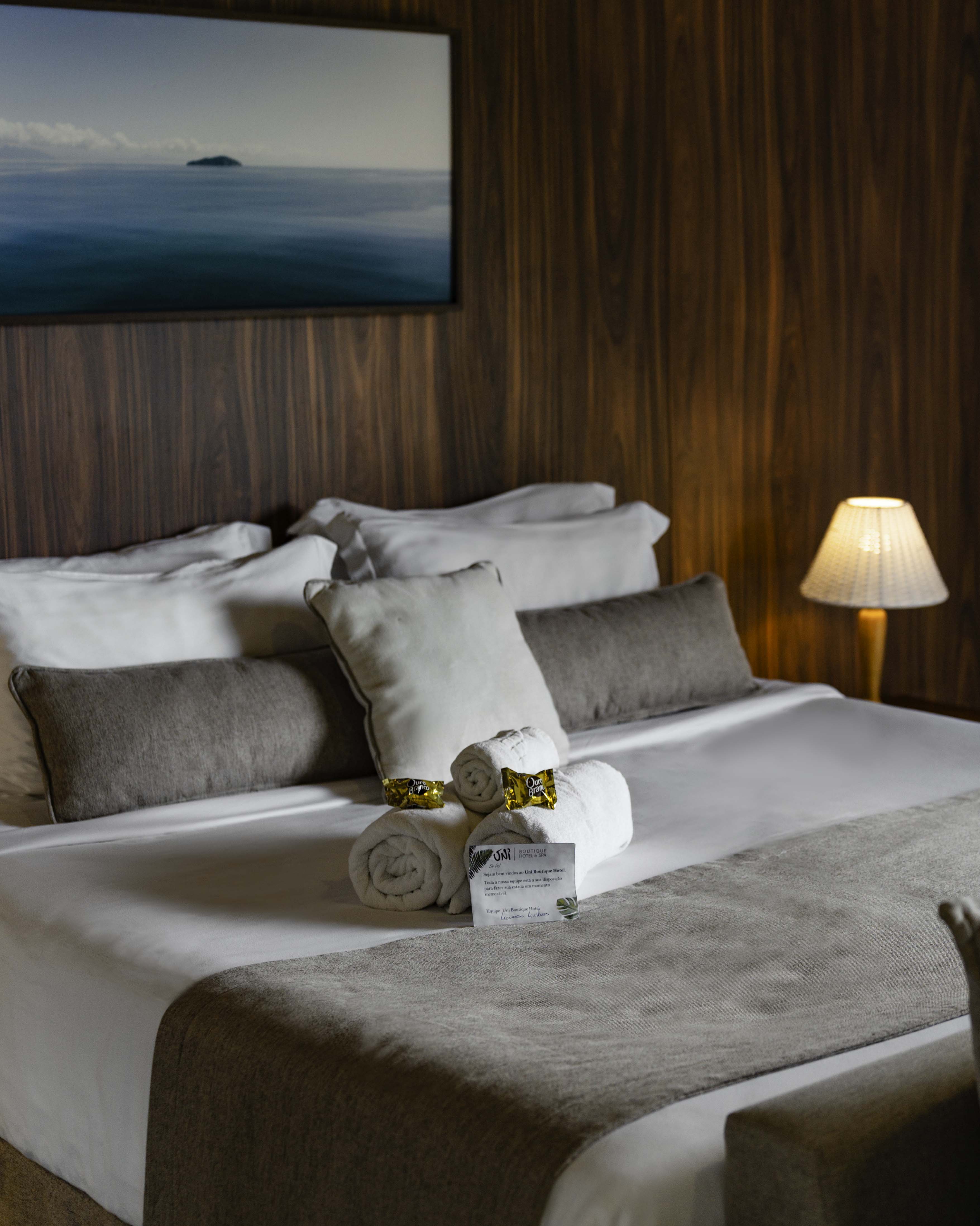 Triple Deluxe with Jacuzzi