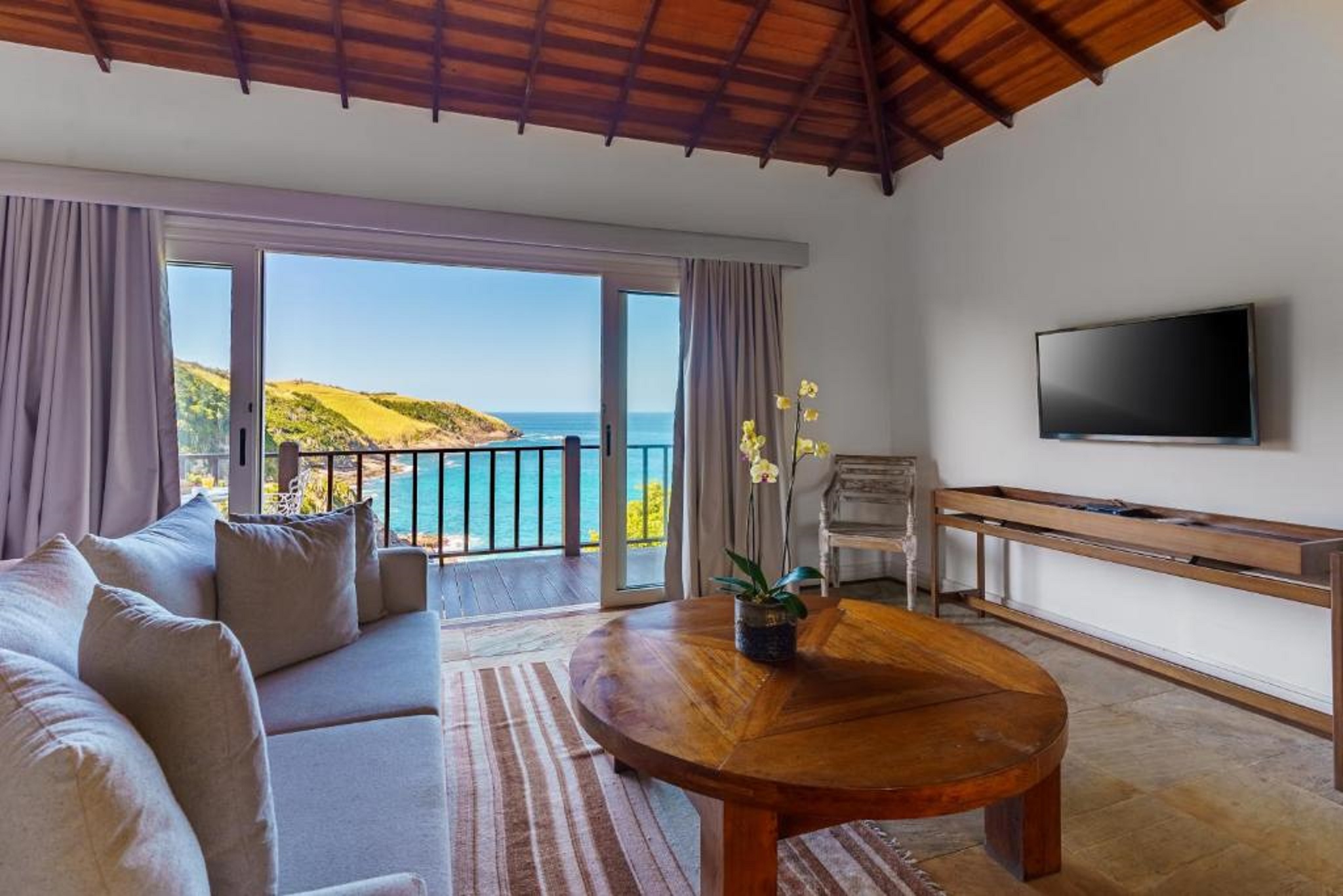 Quadruple Deluxe with Jacuzzi