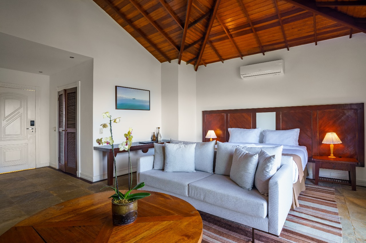 Triple Deluxe with Jacuzzi