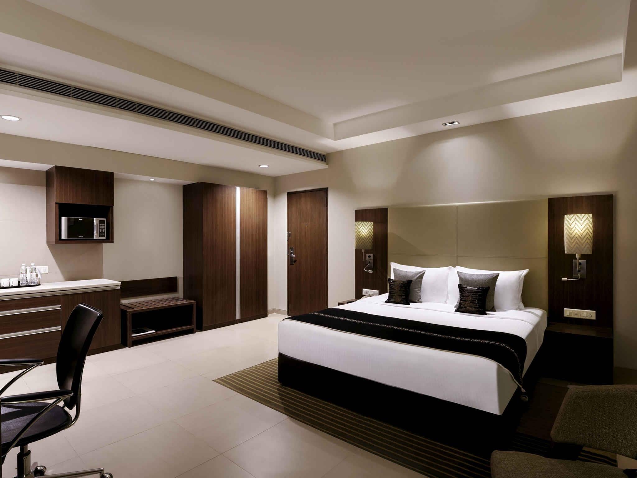 Double Executive King Bed