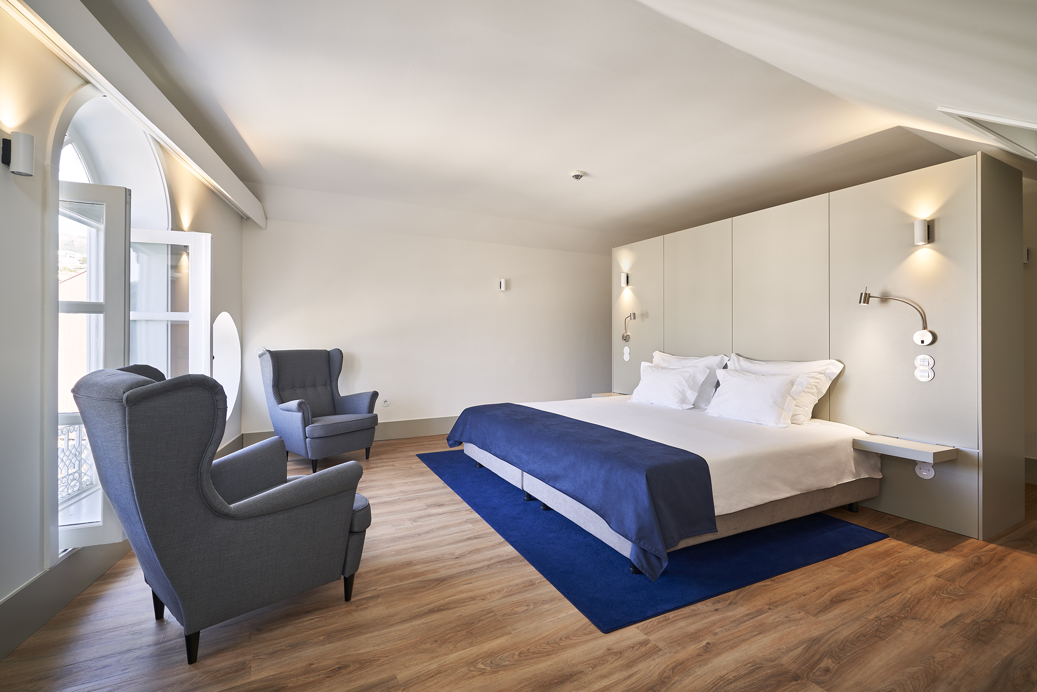 Double or Twin Deluxe