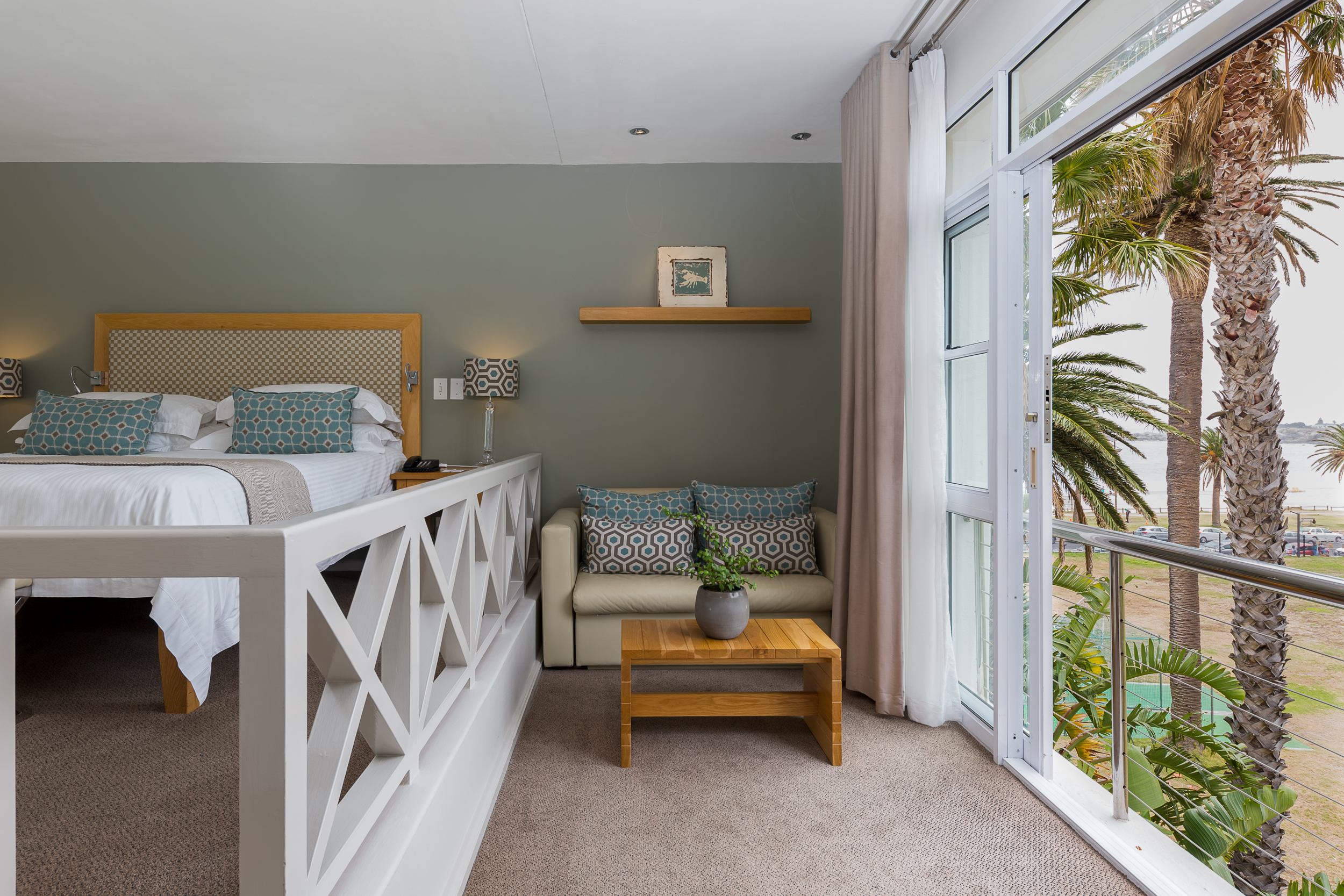 Double or Twin Side Sea View One Bedroom