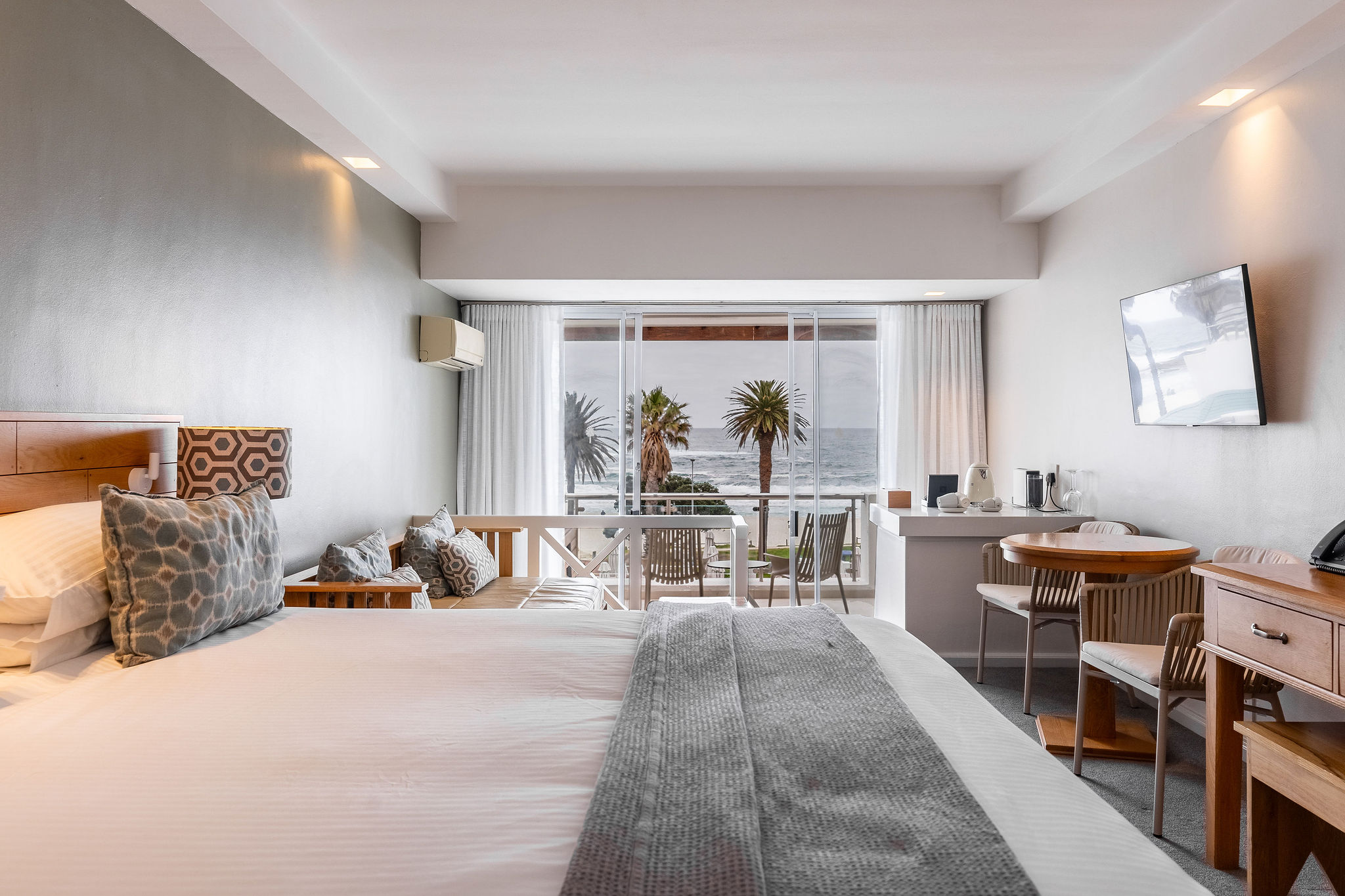 Double or Twin Premier Sea View