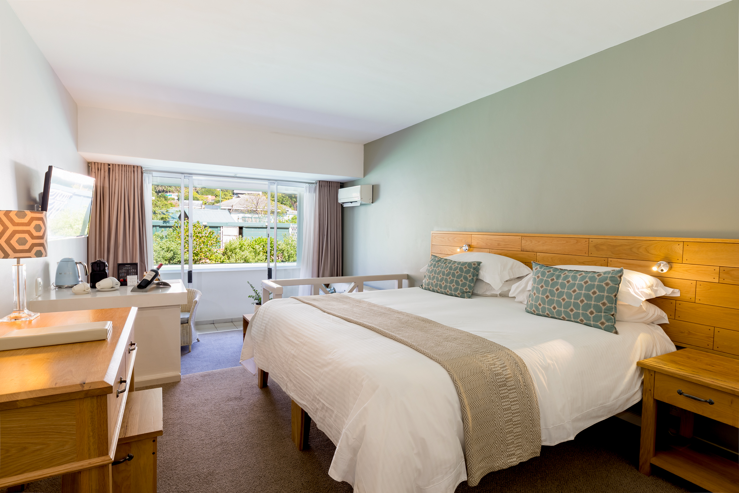 Double or Twin Mountain View