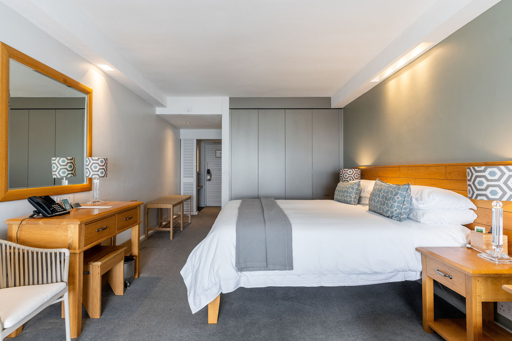 Double or Twin Mountain View