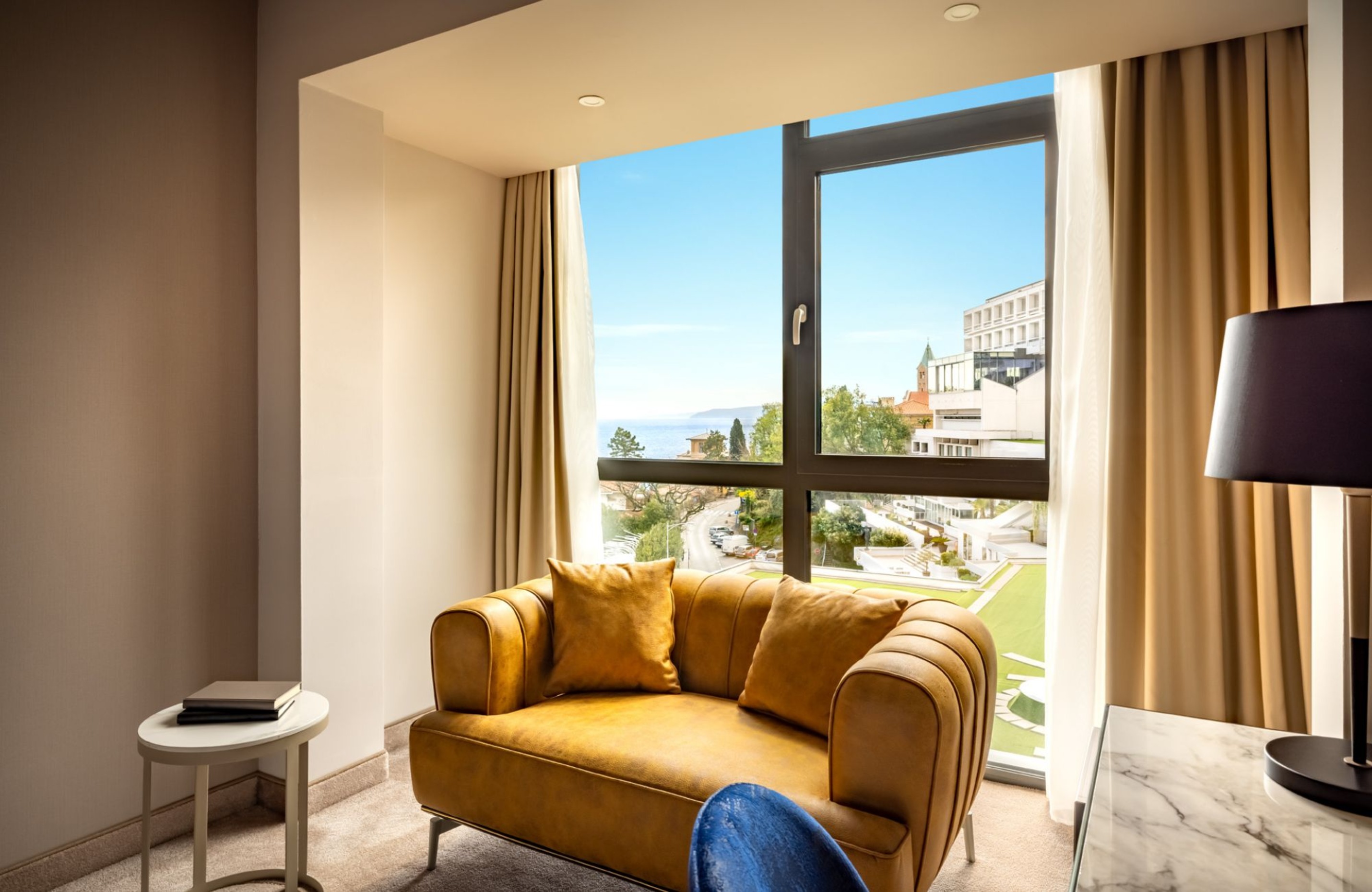 Double or Twin Superior