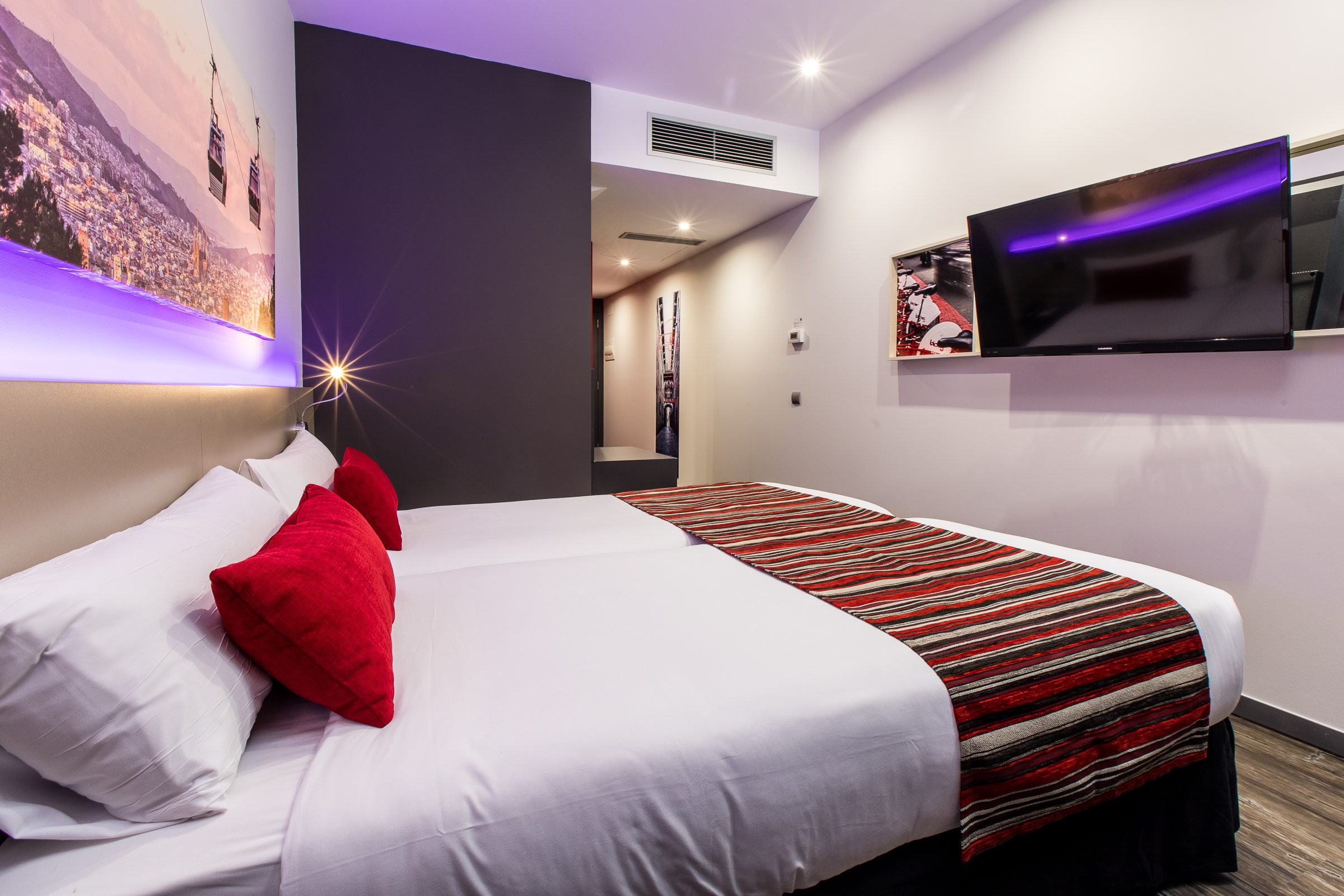 Double or Twin Standard