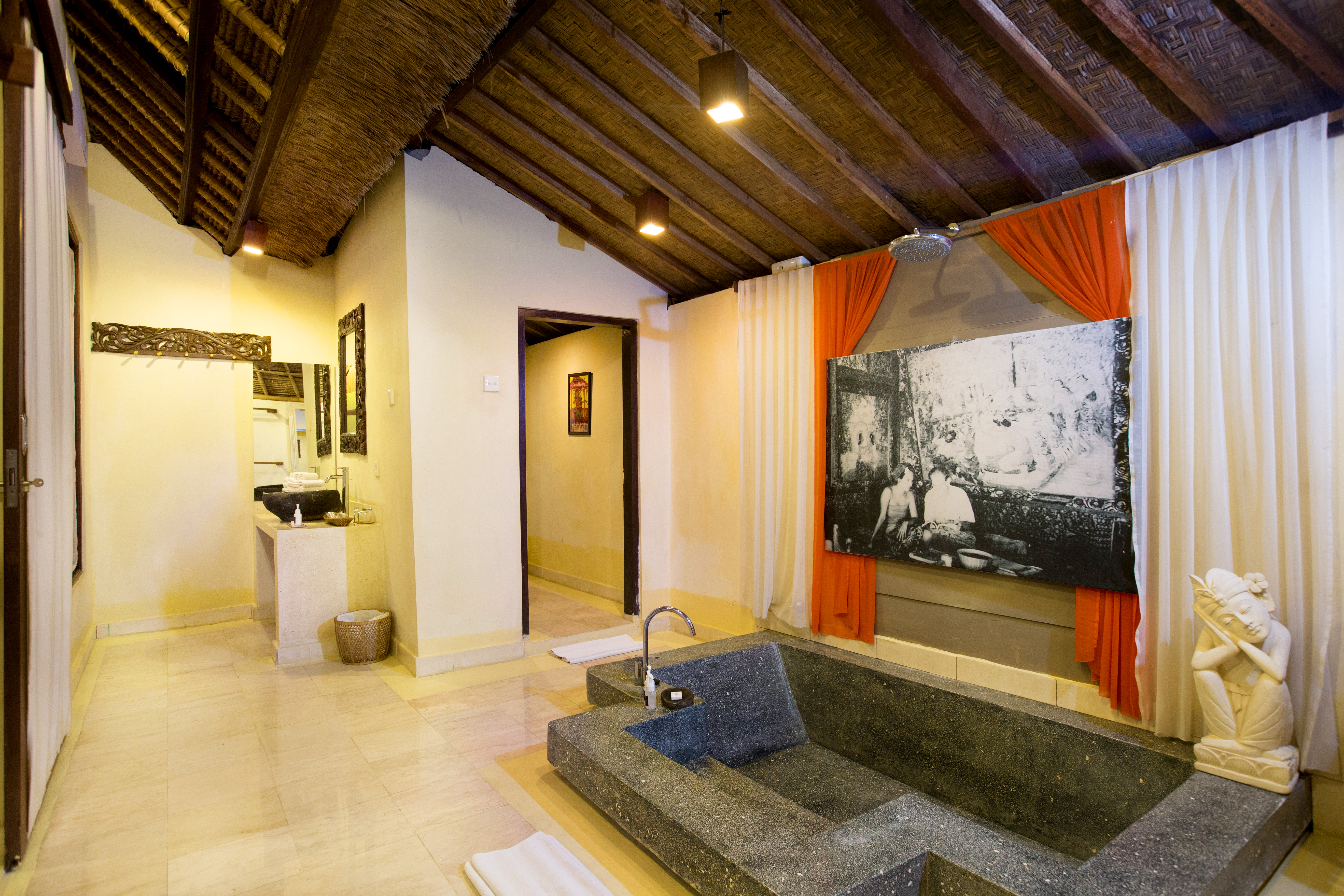 Double or Twin Deluxe