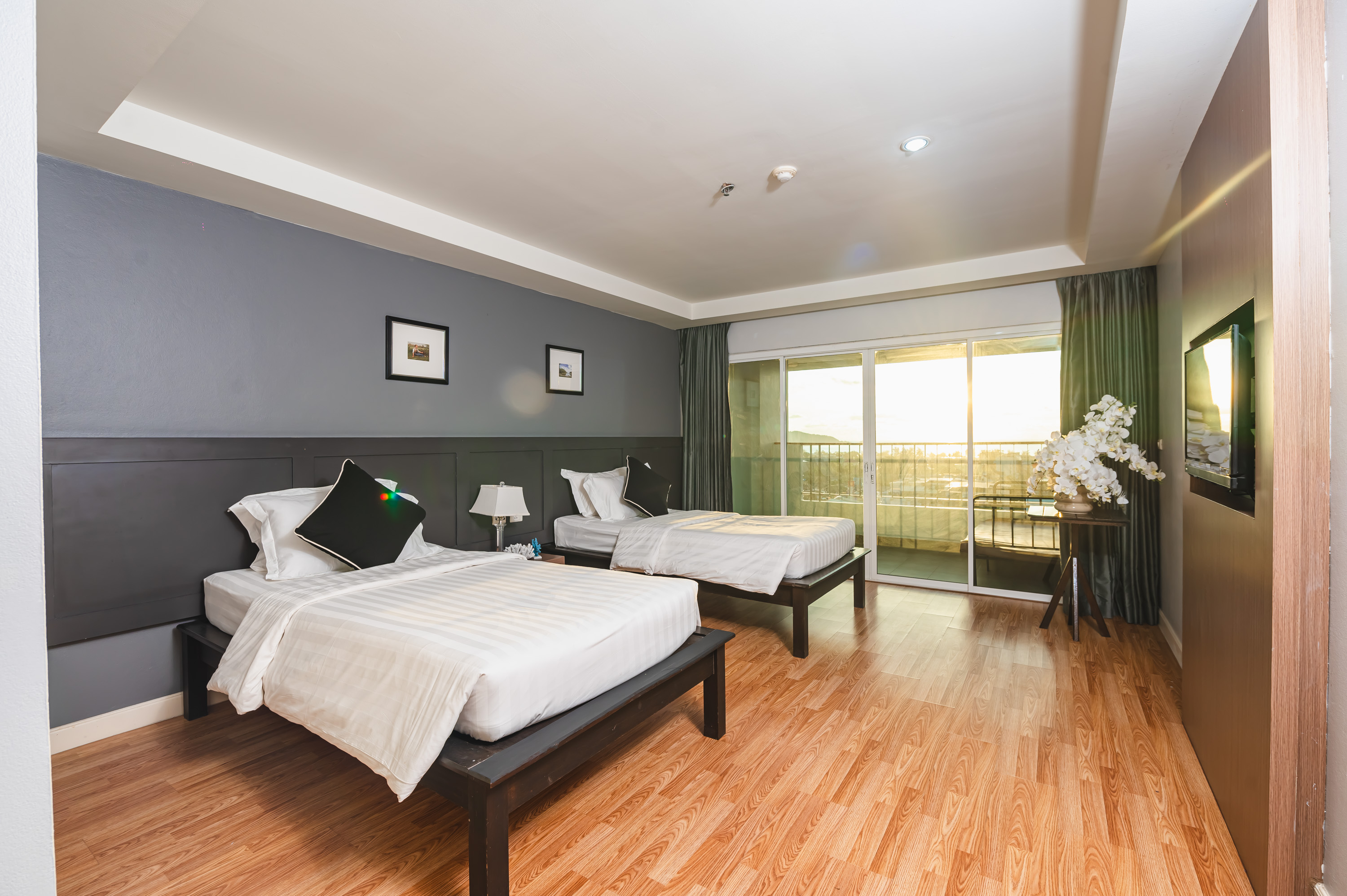 Double or Twin Deluxe