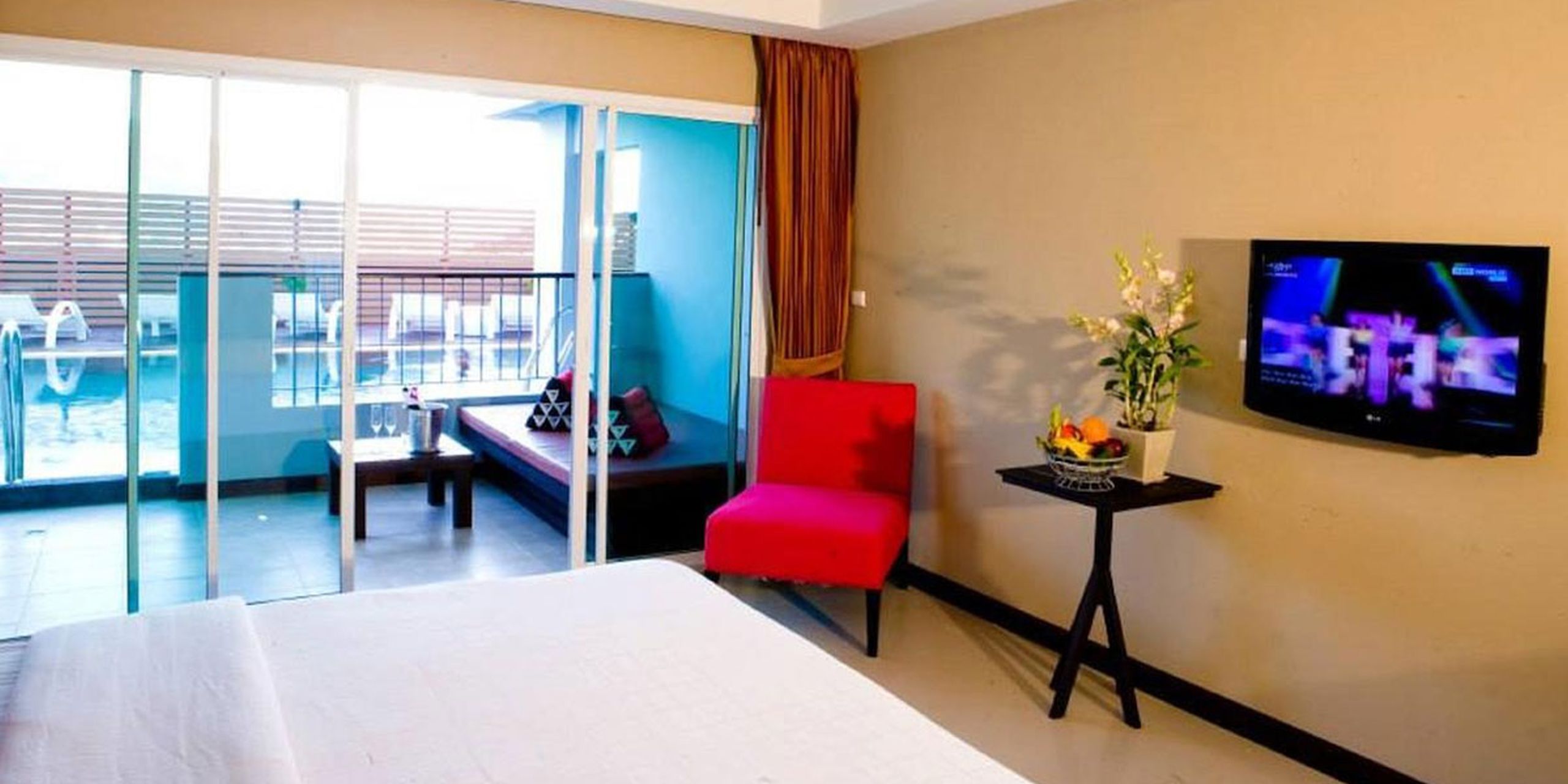 Double or Twin Standard