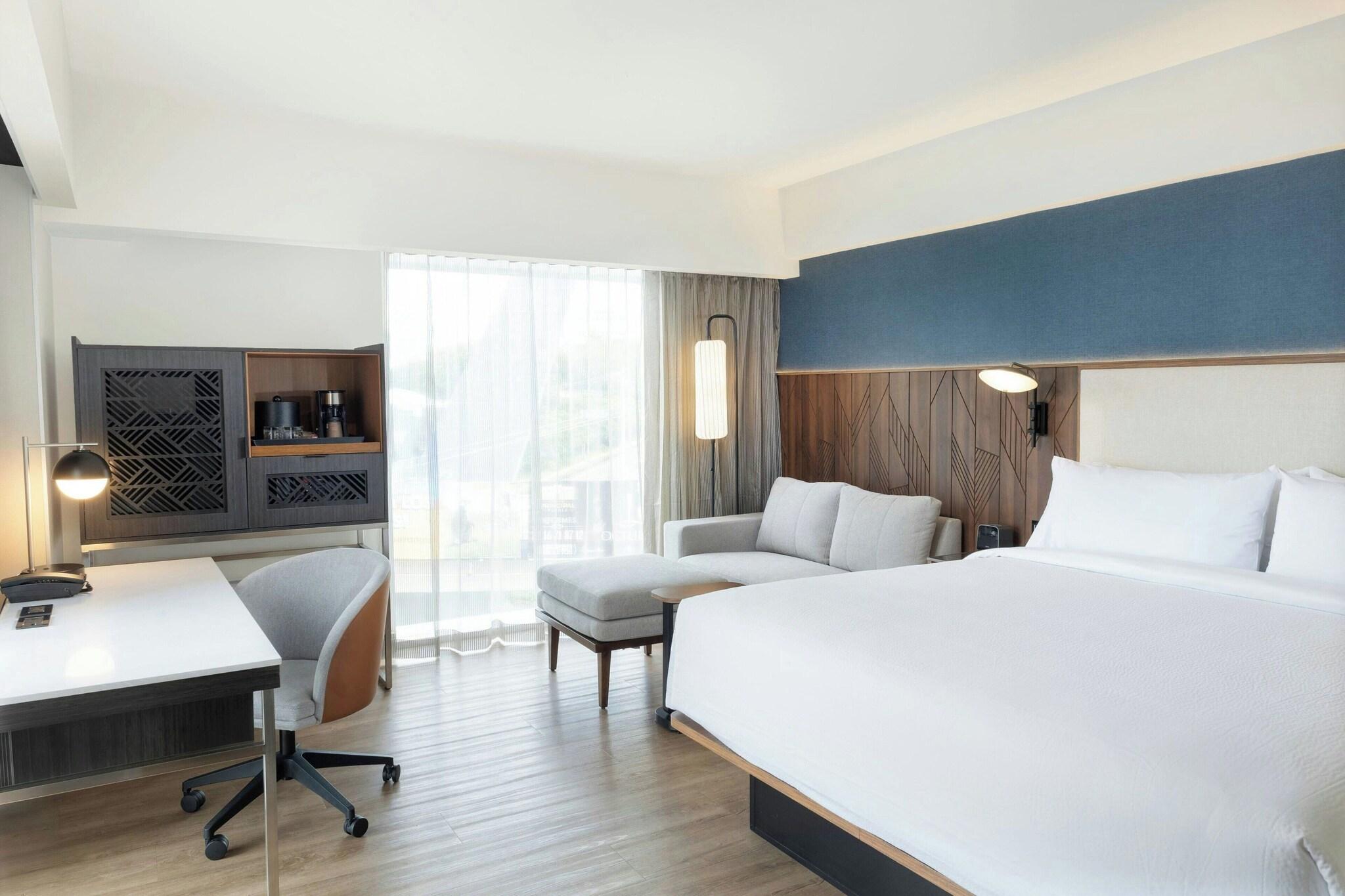 Double Deluxe City View